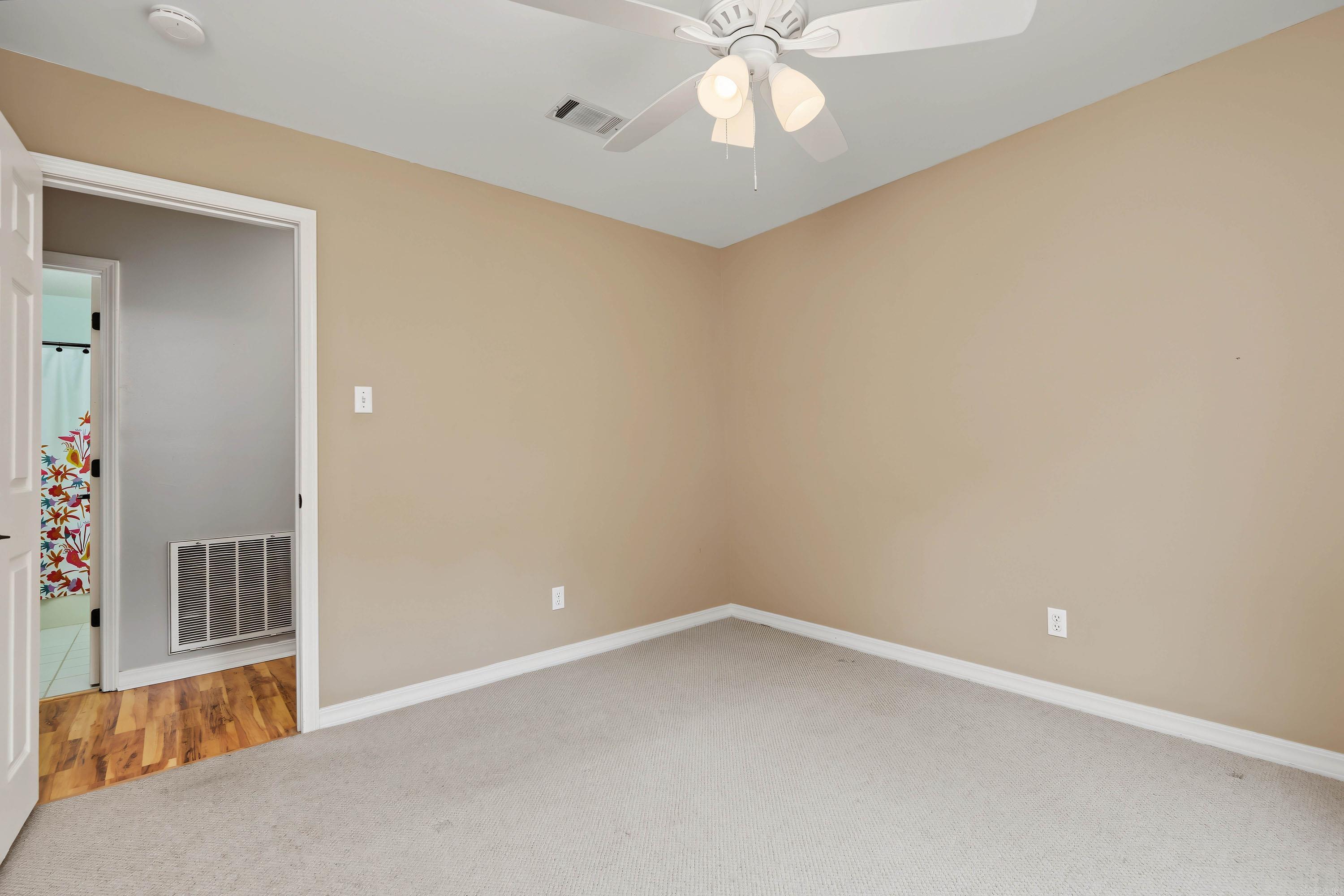 602 Parkway Place Drive Property Photo 26