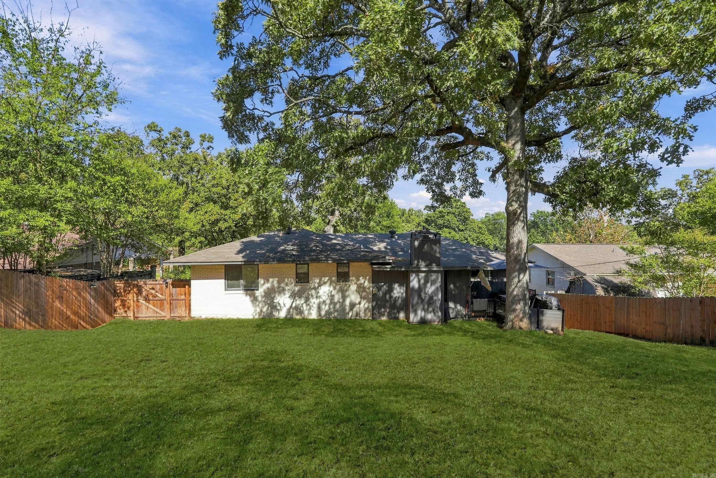 3717 Loch Lane Property Photo 25