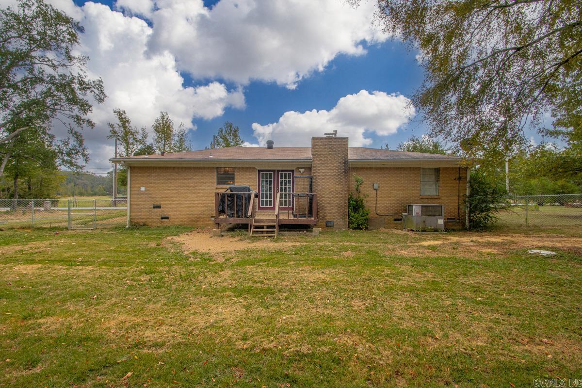 14705 Cedar Lane Property Photo 4