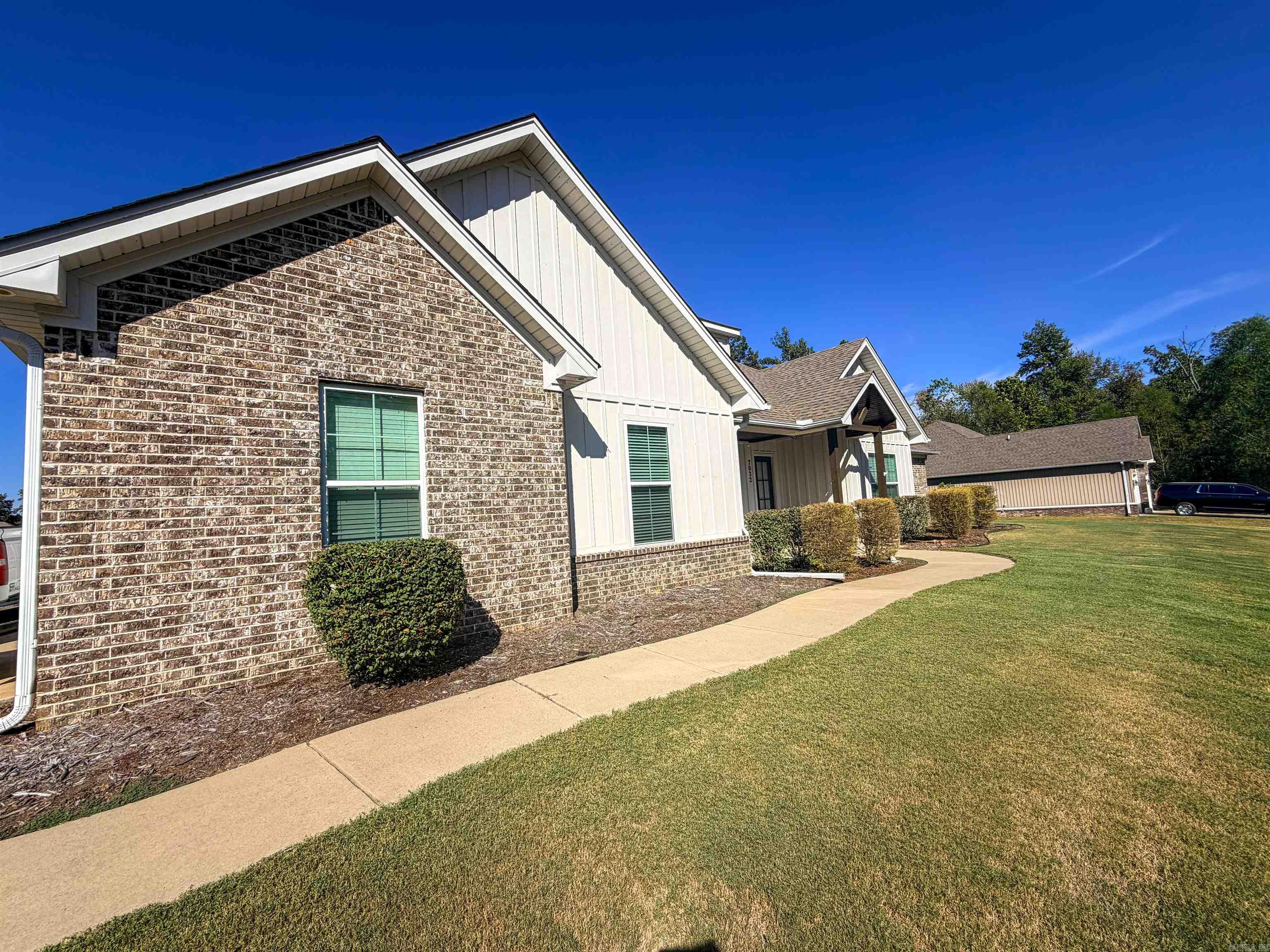 7032 Kasen Drive Property Photo 2