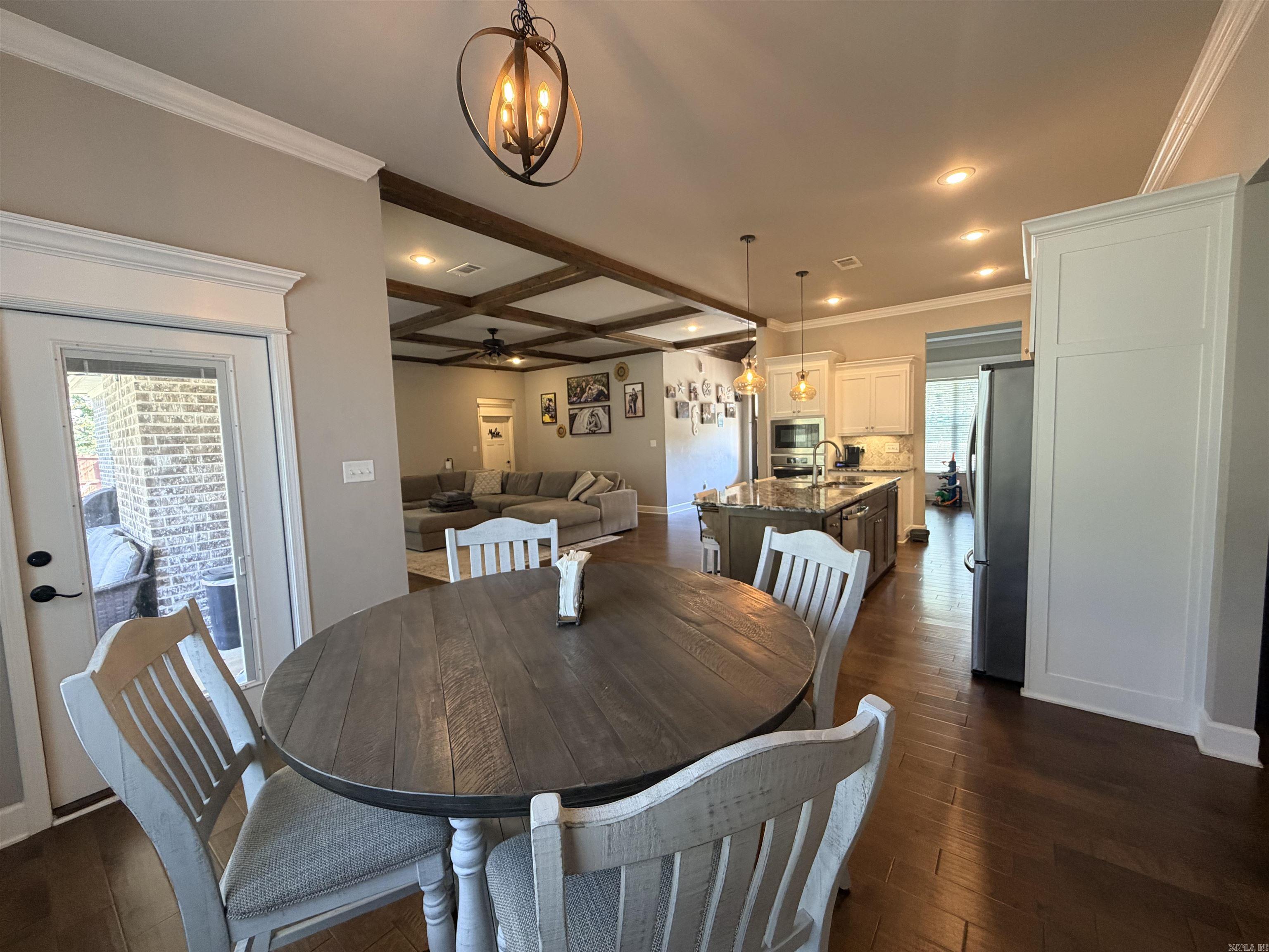 7032 Kasen Drive Property Photo 11