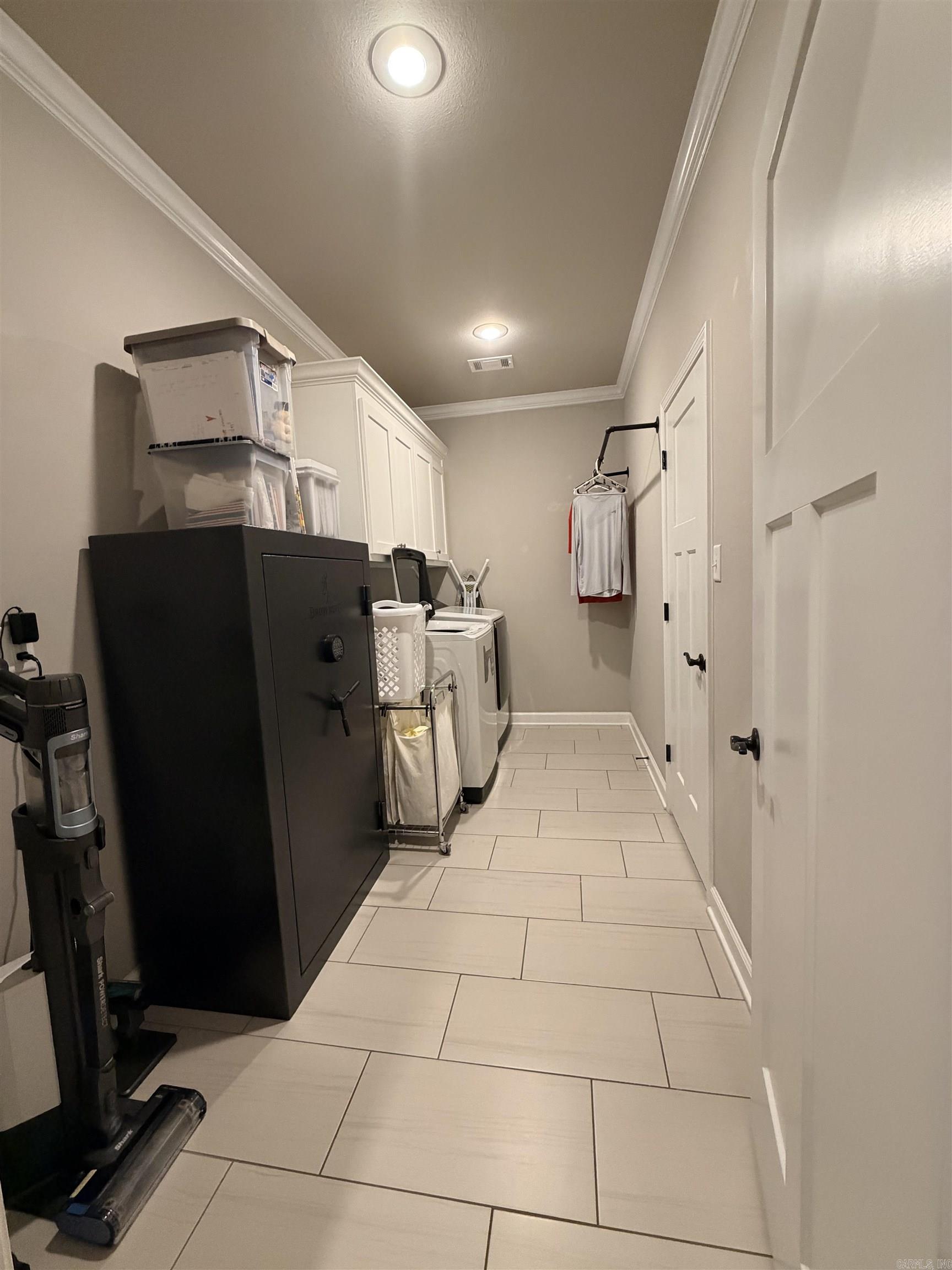 7032 Kasen Drive Property Photo 17
