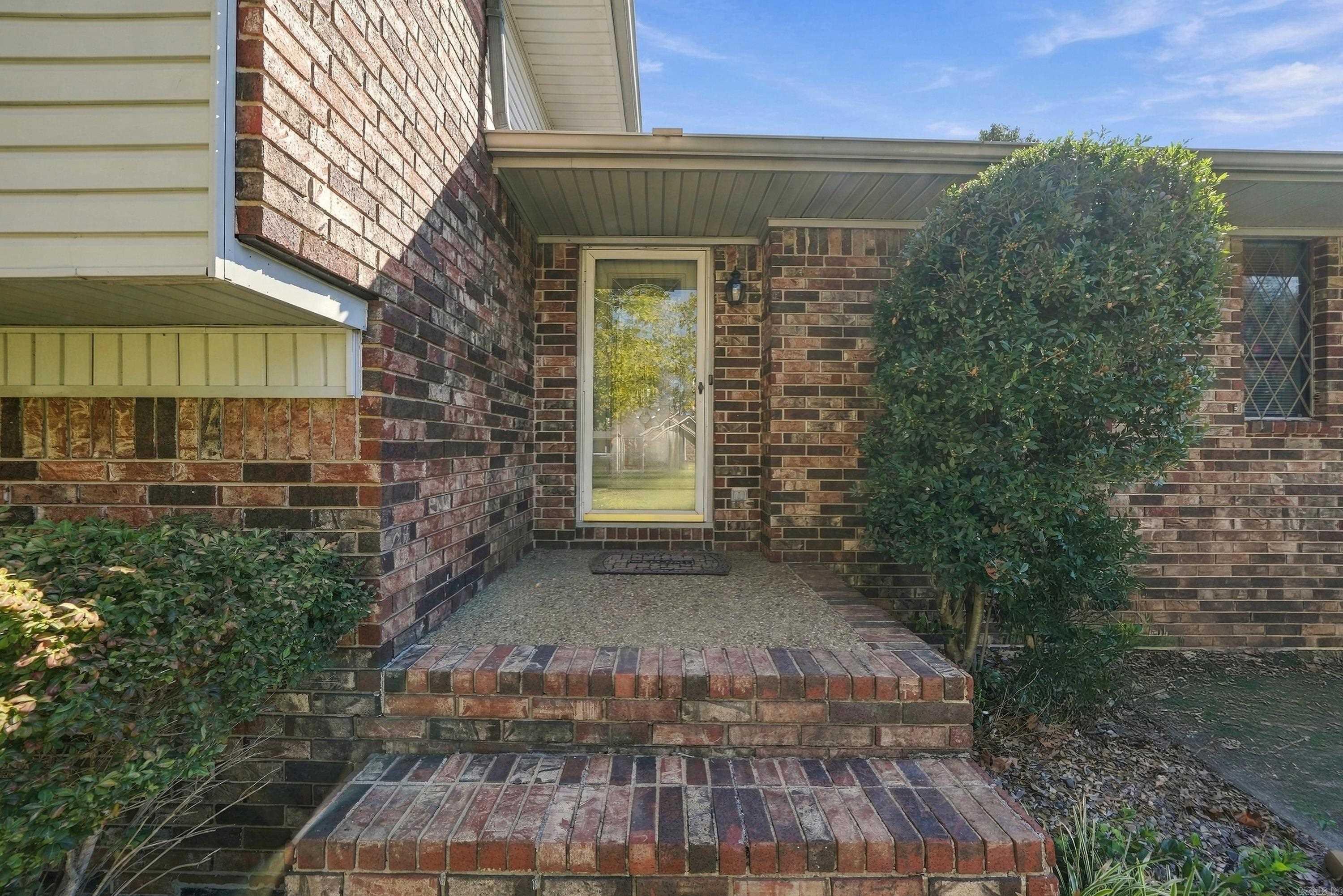 5121 Madison Avenue Property Photo 3