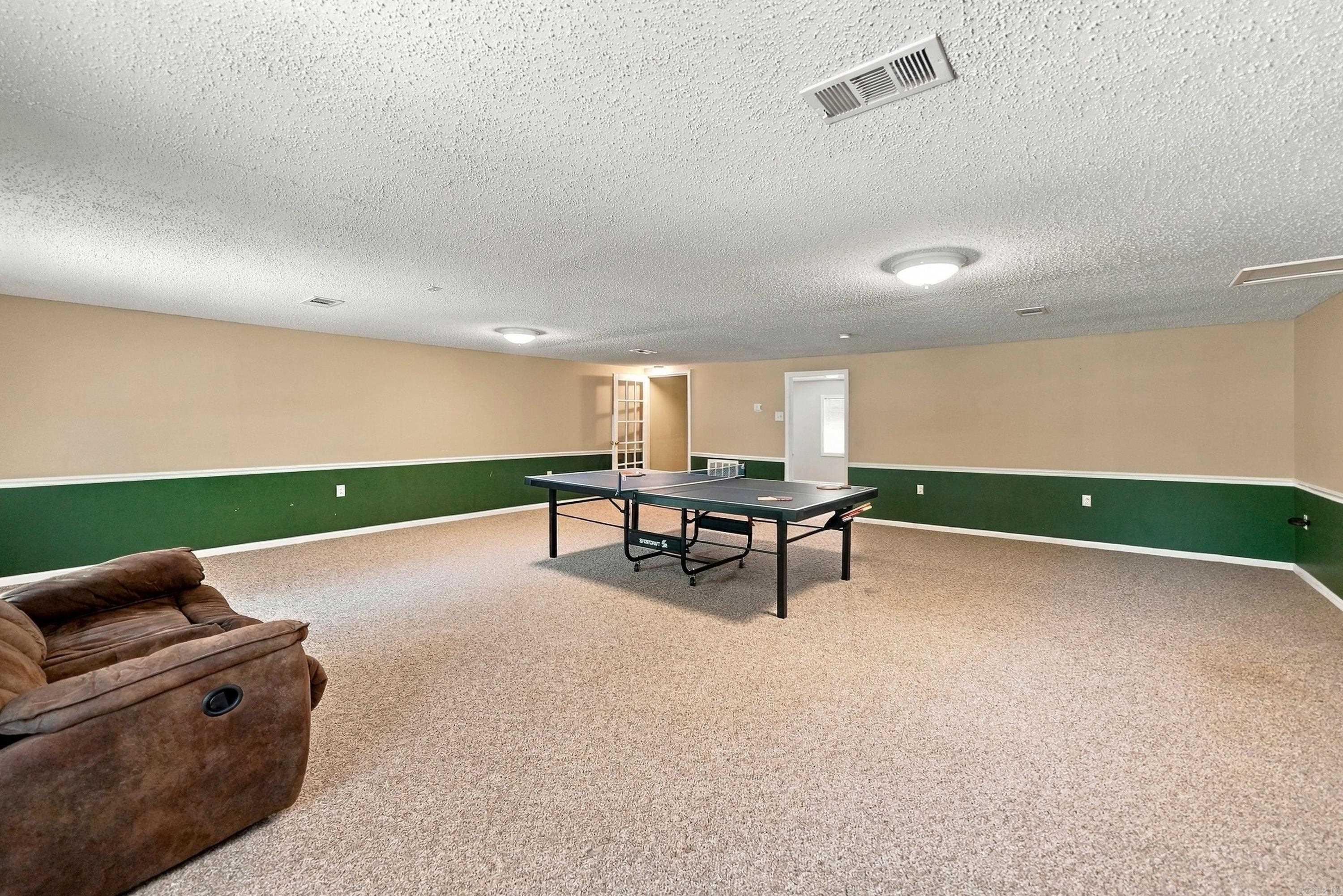 5121 Madison Avenue Property Photo 29