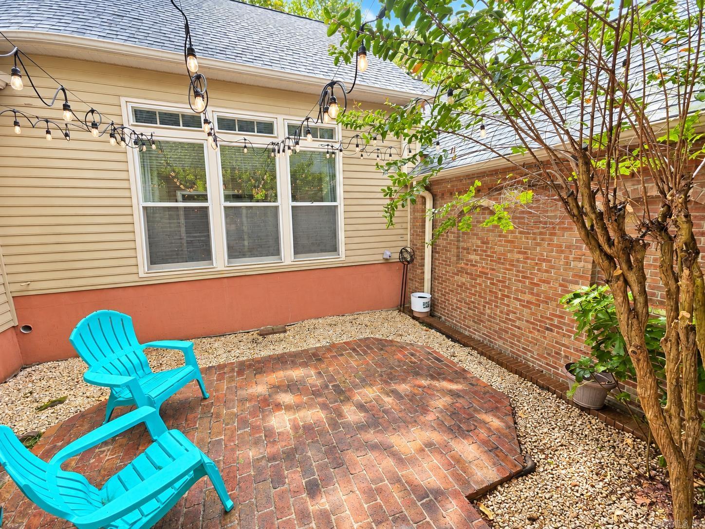 42 Windsor Court Property Photo 3