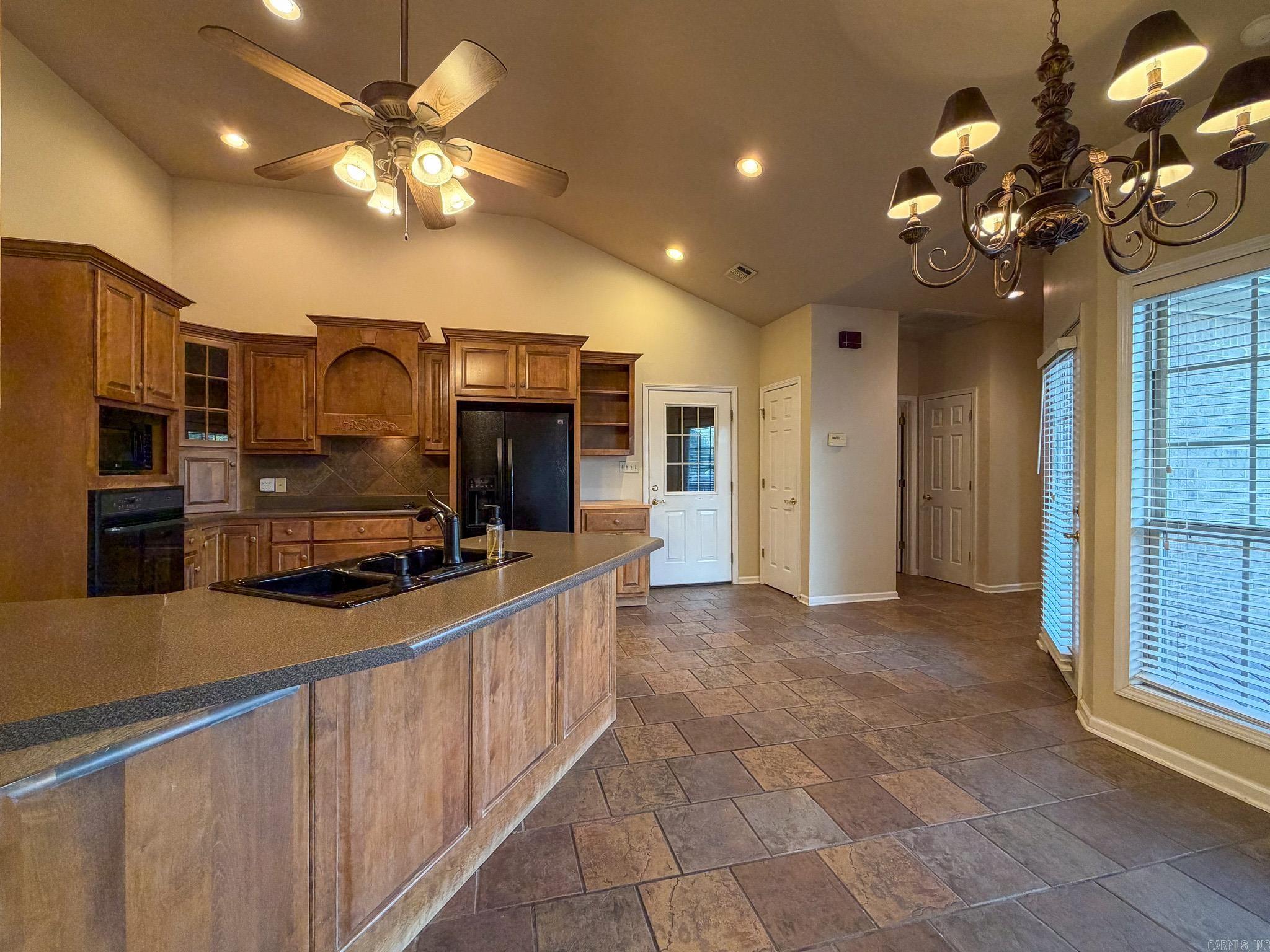 3412 Bolt Boulevard Property Photo 14