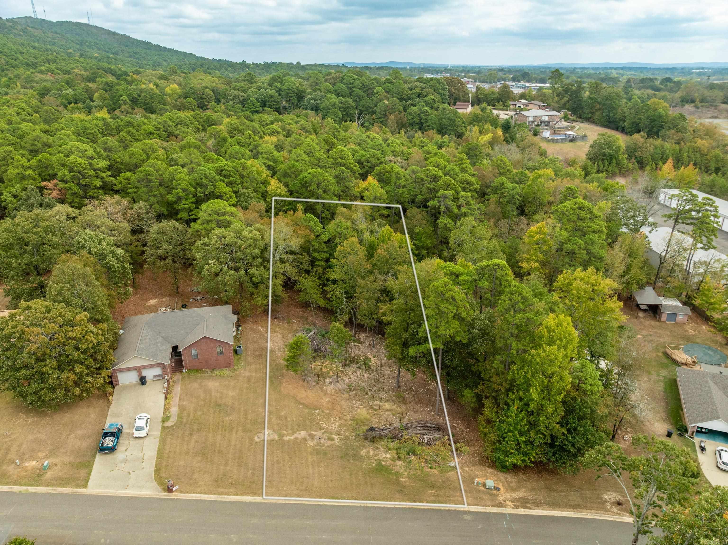 000 Bullion Heights Property Photo 1