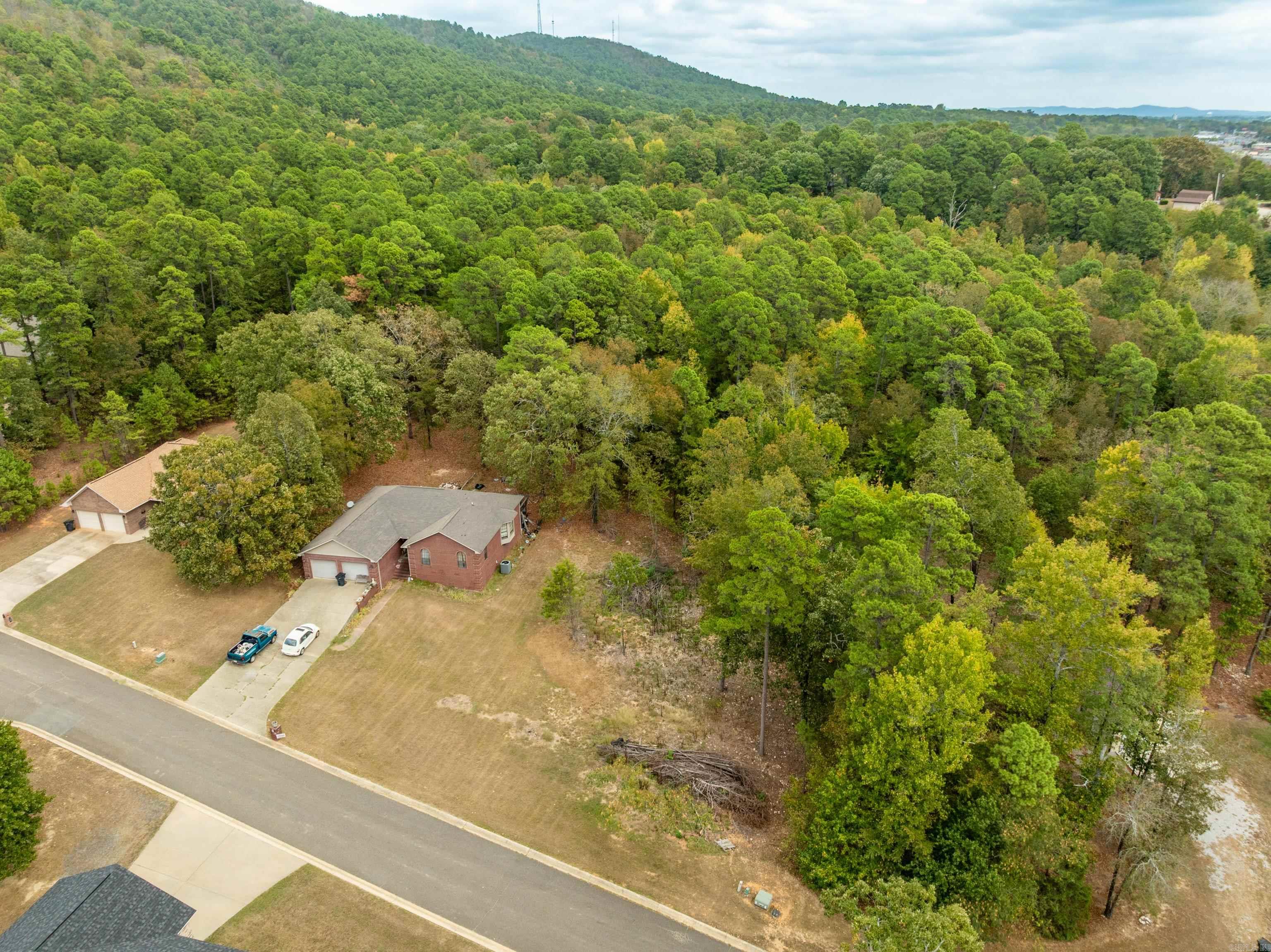 000 Bullion Heights Property Photo 4