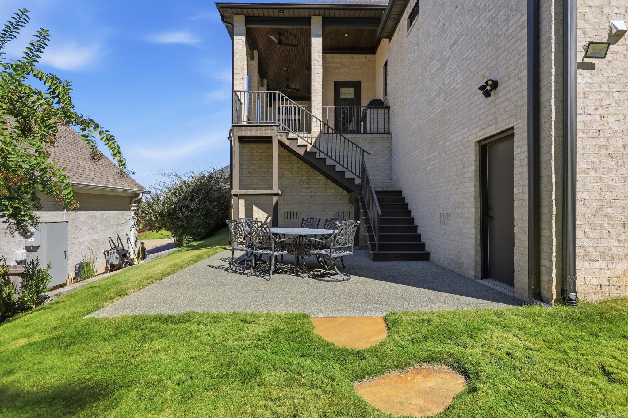 73 Falstone Drive Property Photo 35