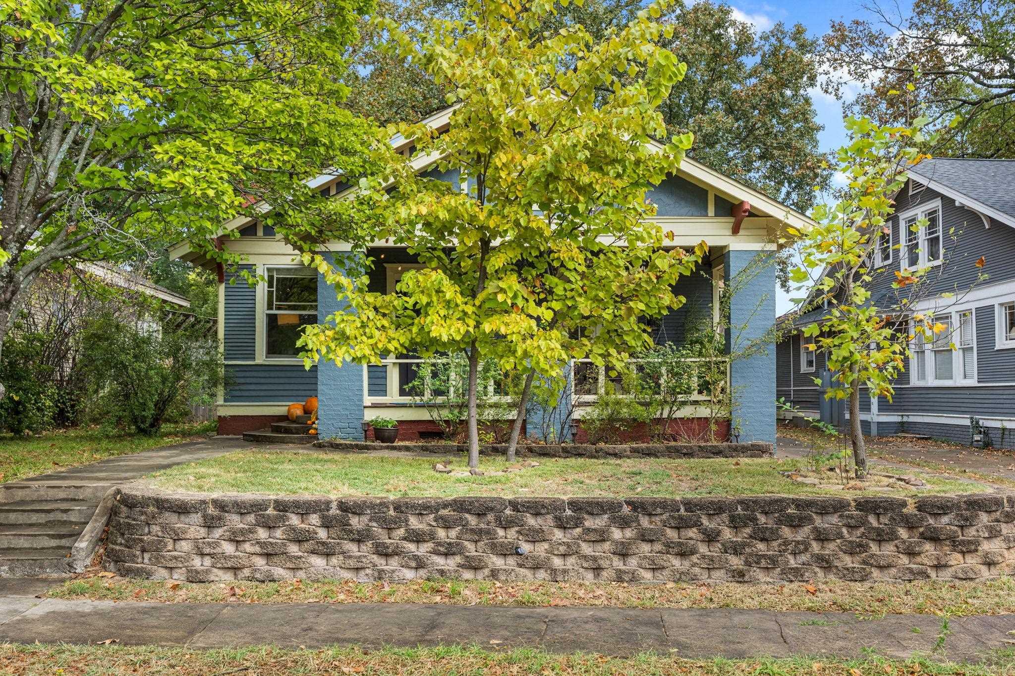 211 Johnson Street Property Photo 3
