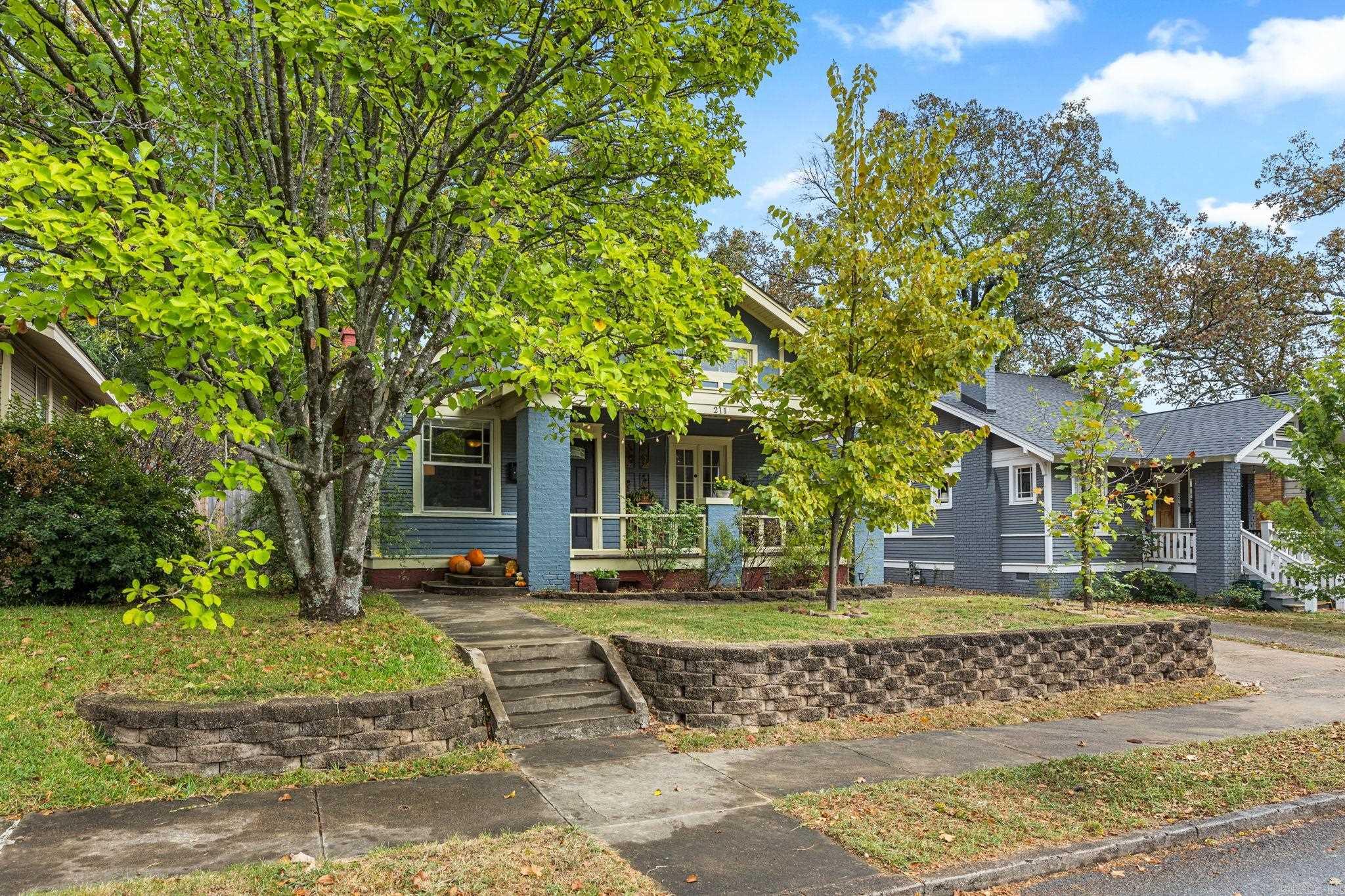 211 Johnson Street Property Photo 4