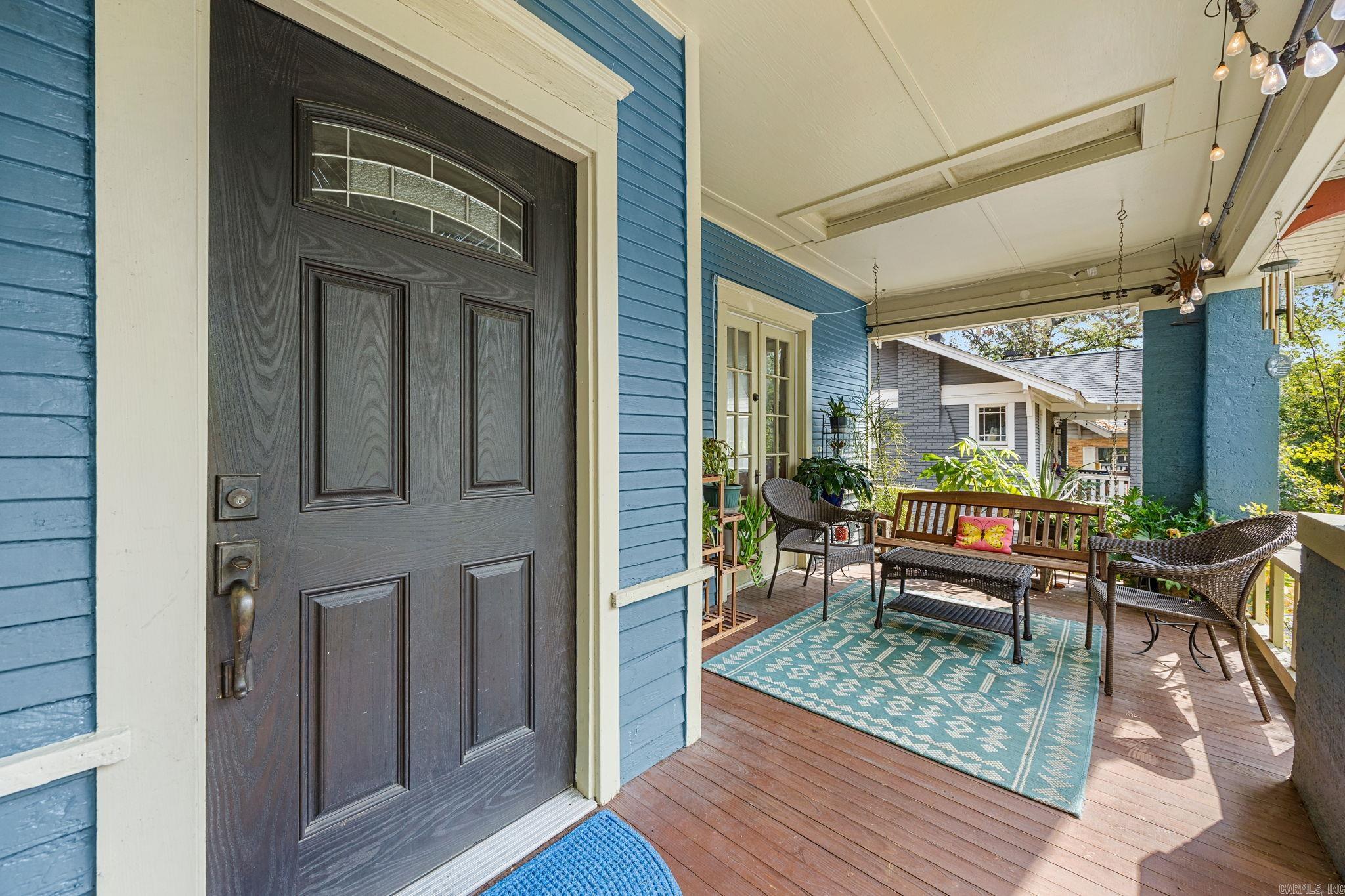 211 Johnson Street Property Photo 8