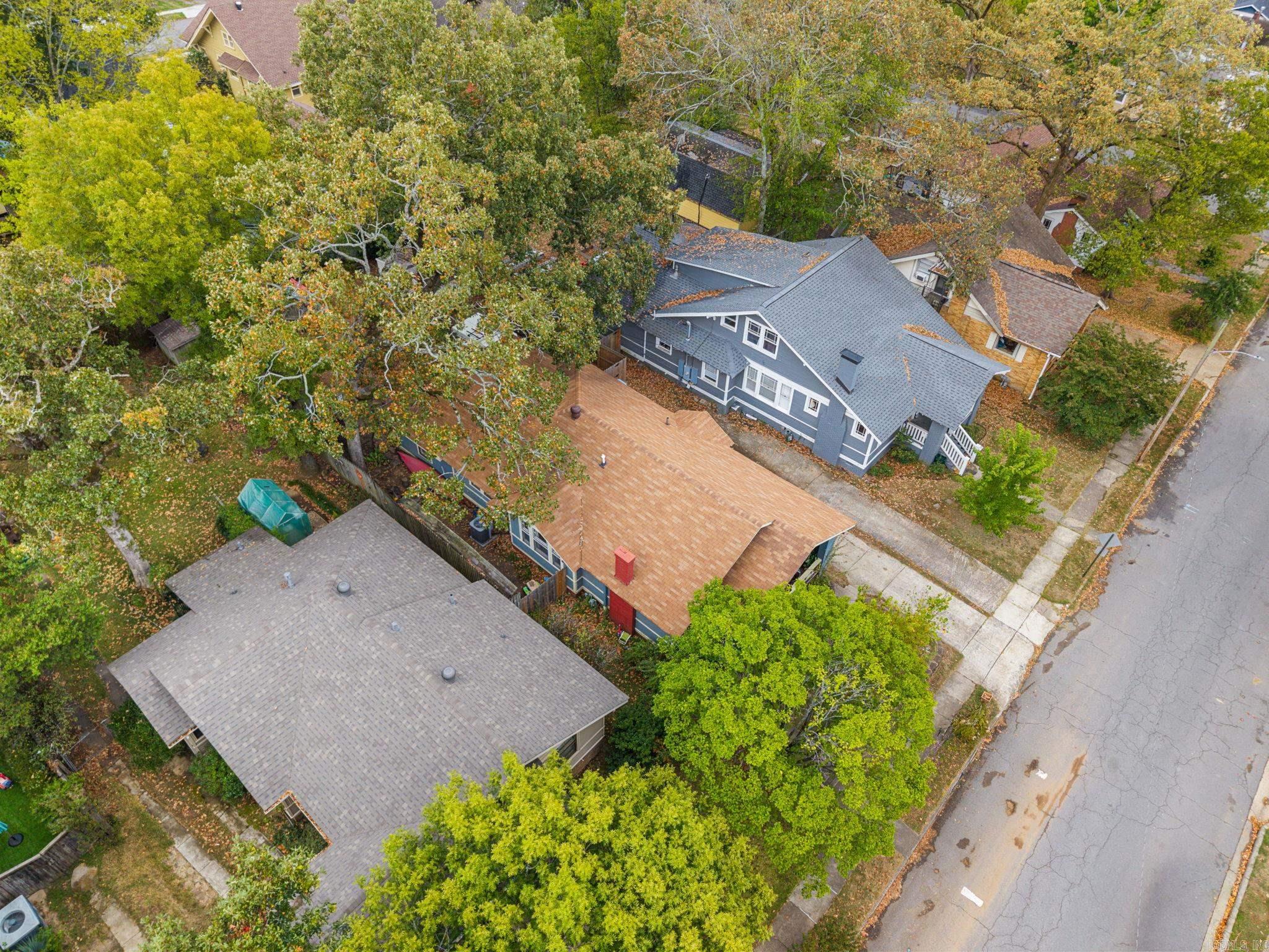211 Johnson Street Property Photo 45