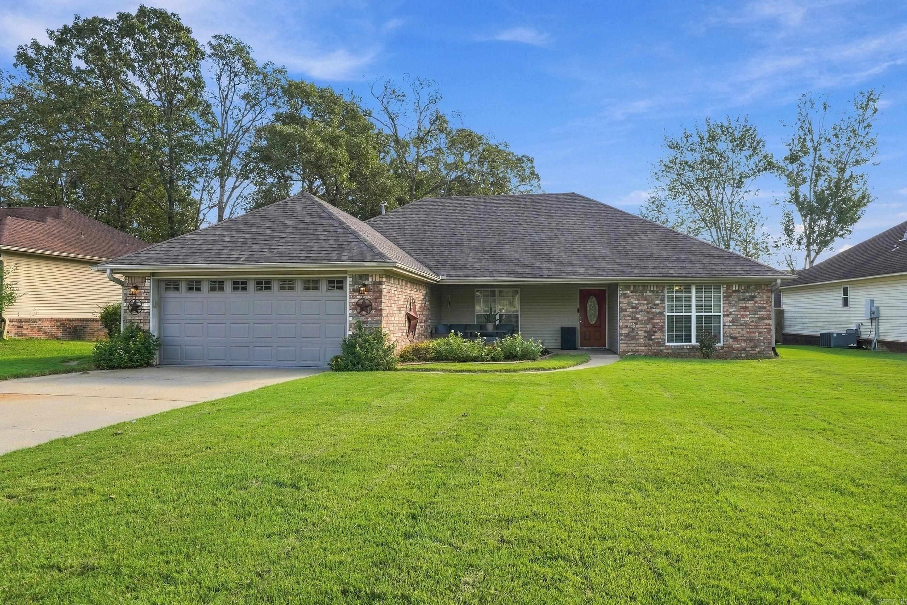 2226 Bearskin Drive Property Photo 1