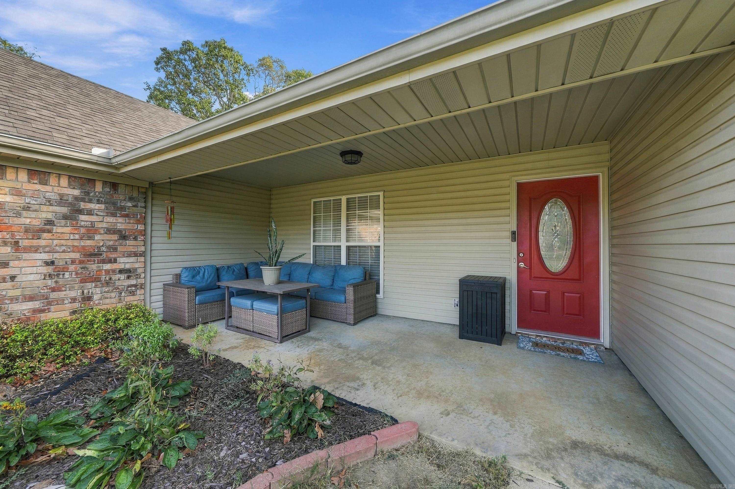 2226 Bearskin Drive Property Photo 2