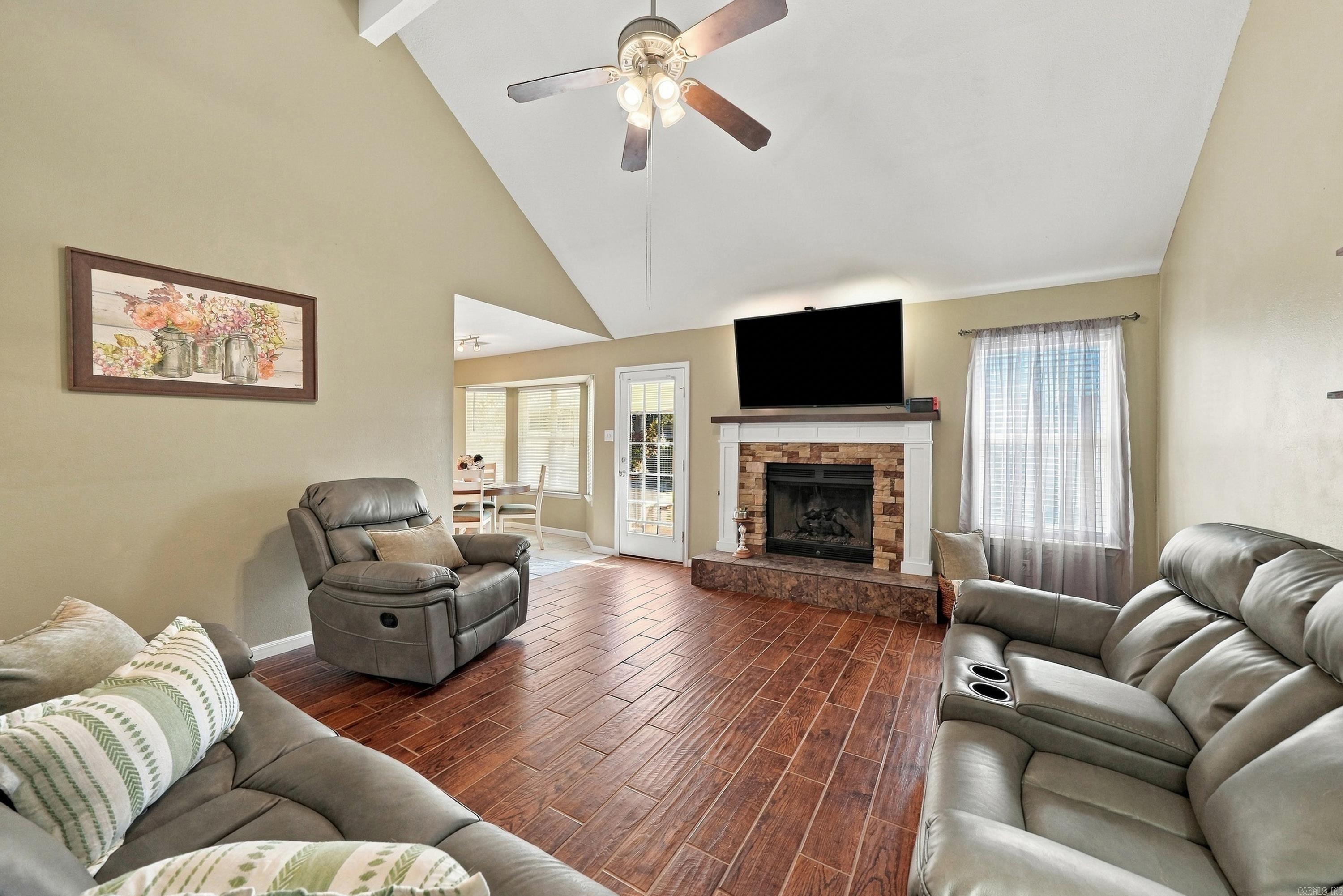 2226 Bearskin Drive Property Photo 7