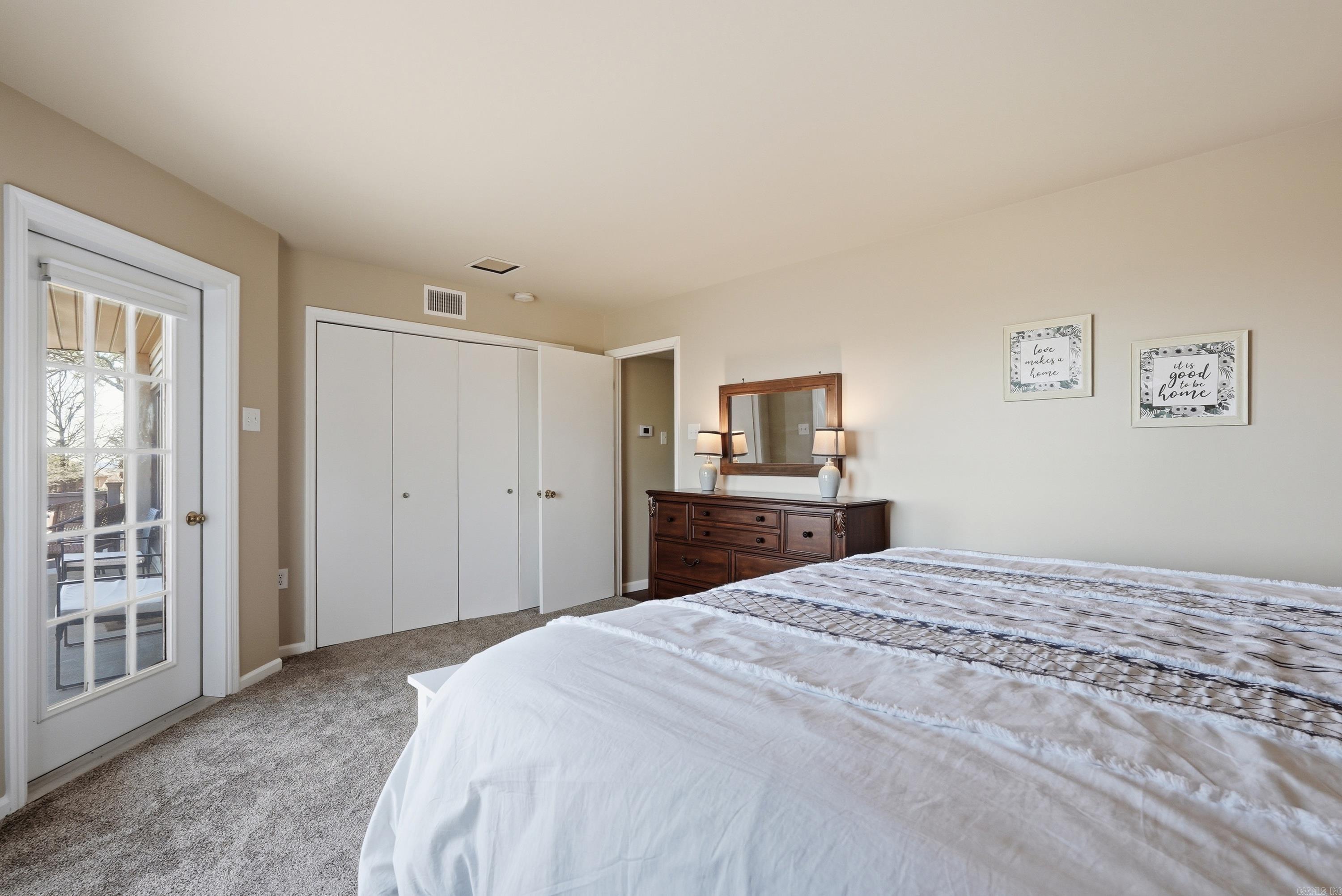 125 Chelsea Unit 27 Drive 27 Property Photo 8
