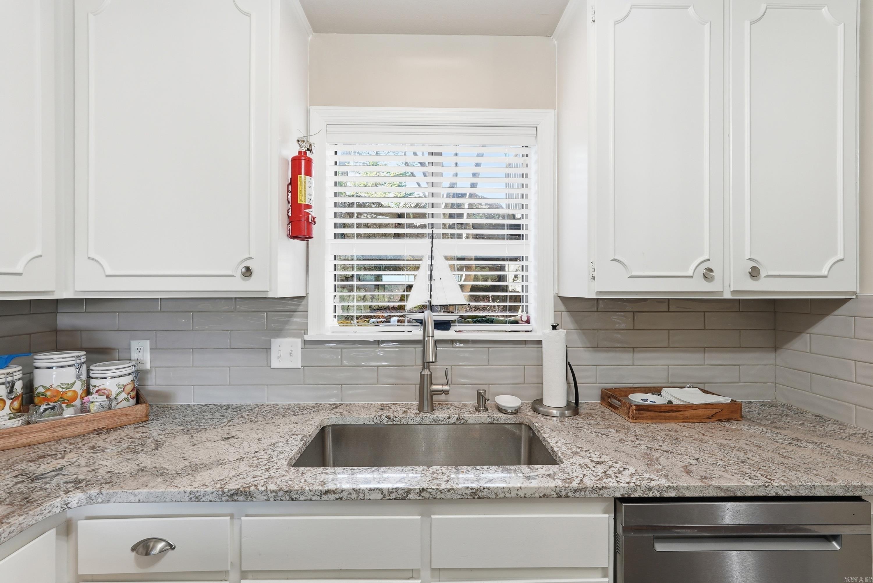 125 Chelsea Unit 27 Drive 27 Property Photo 18