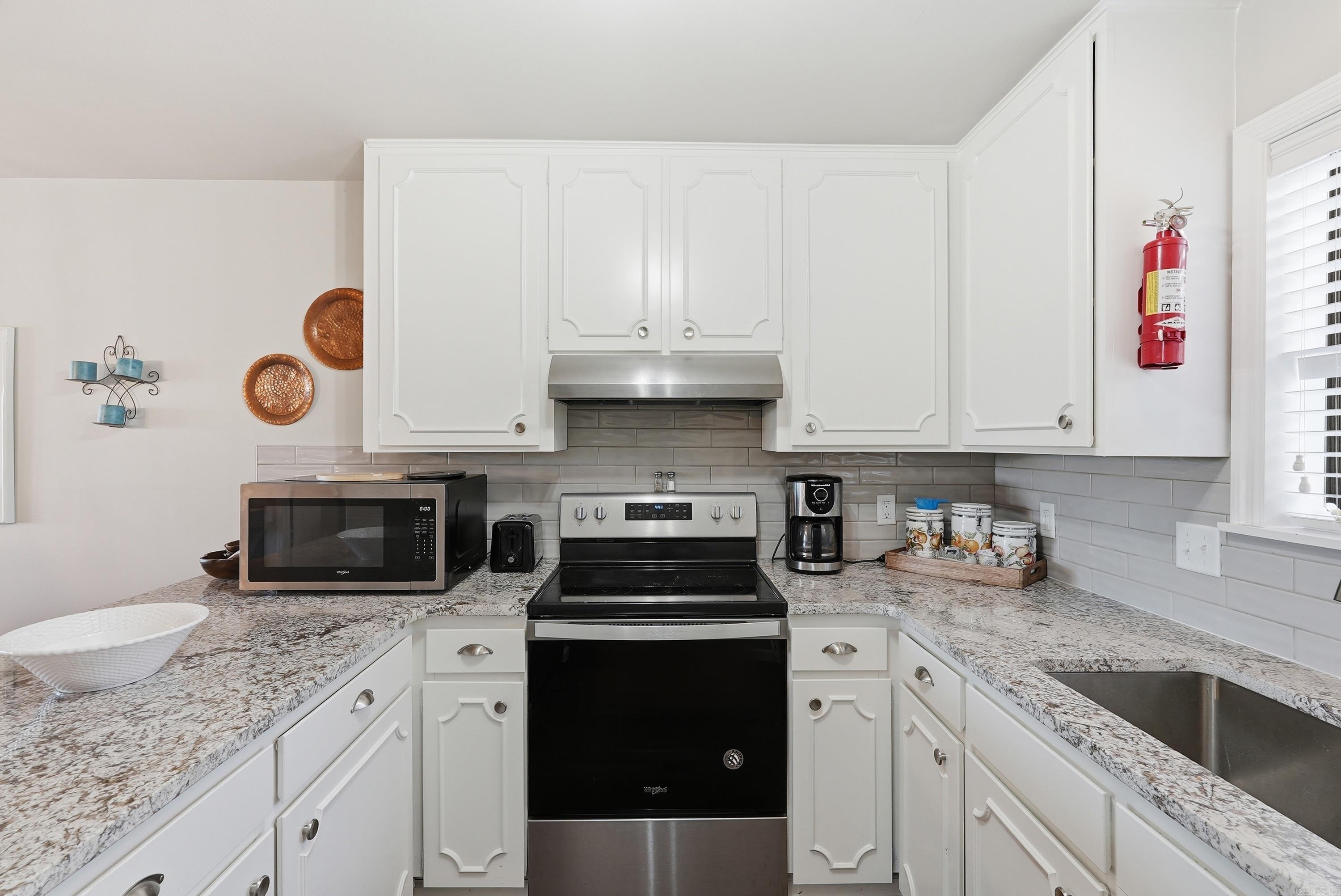 125 Chelsea Unit 27 Drive 27 Property Photo 19