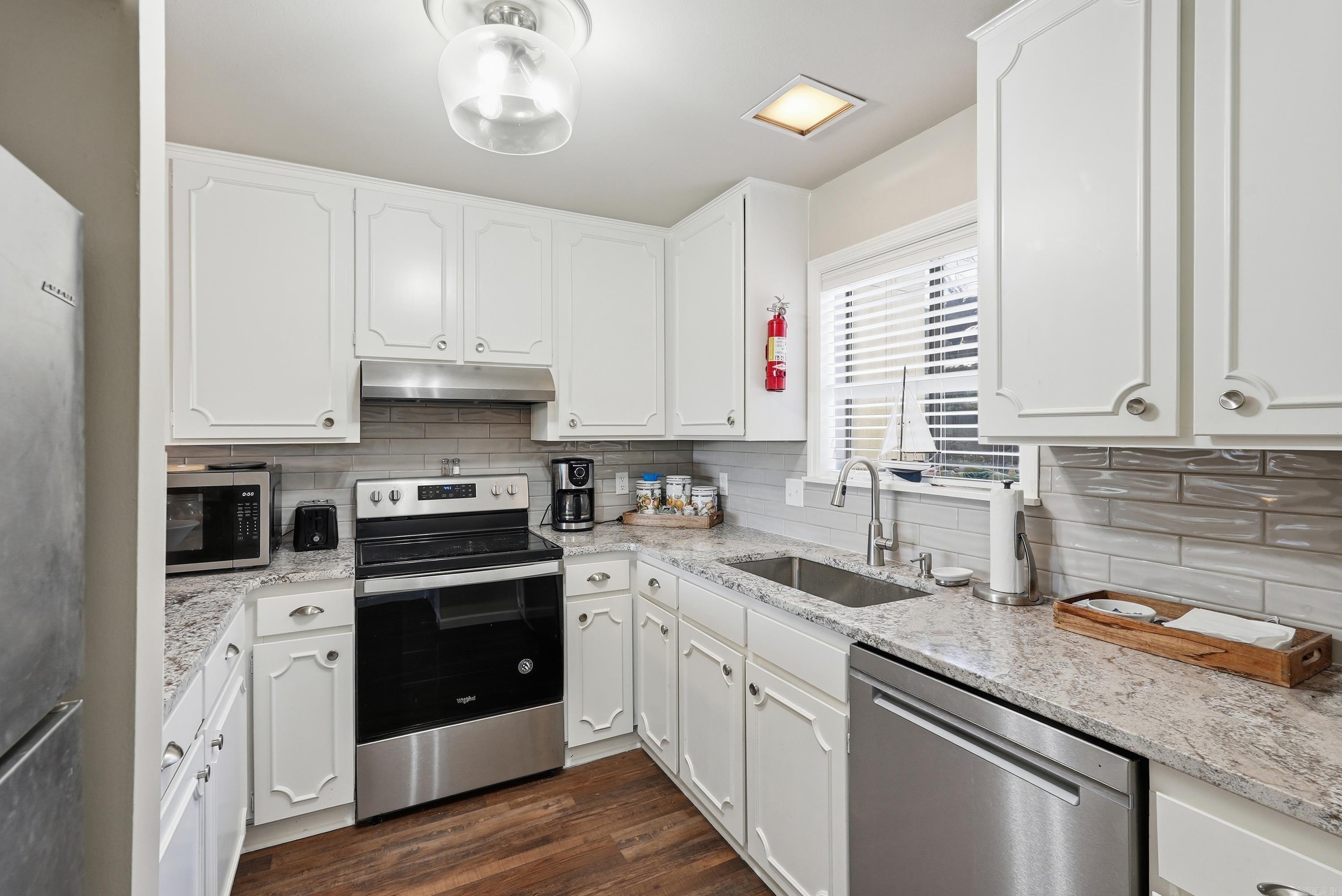 125 Chelsea Unit 27 Drive 27 Property Photo 20