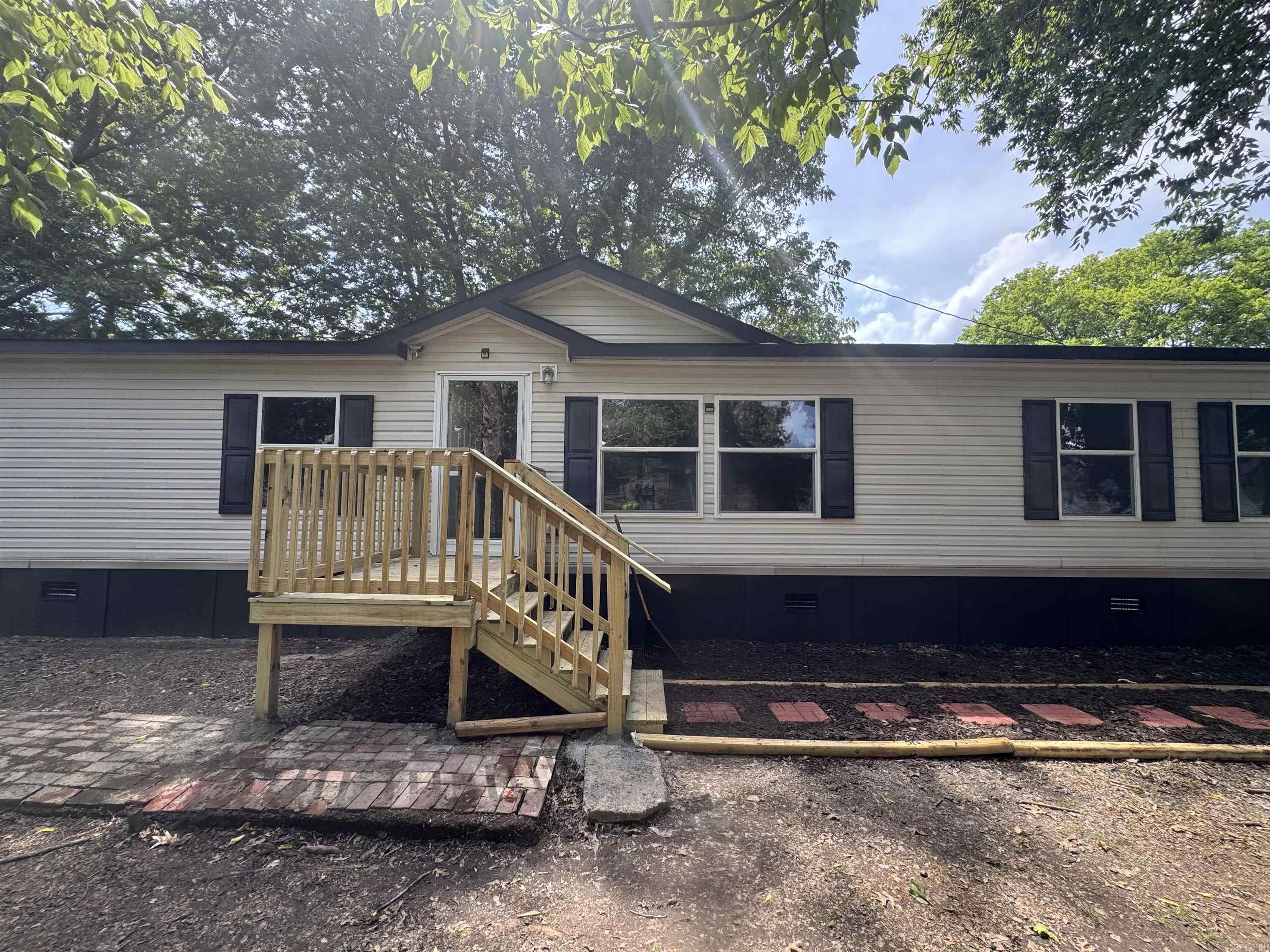513 Jefferson Street Property Photo 1