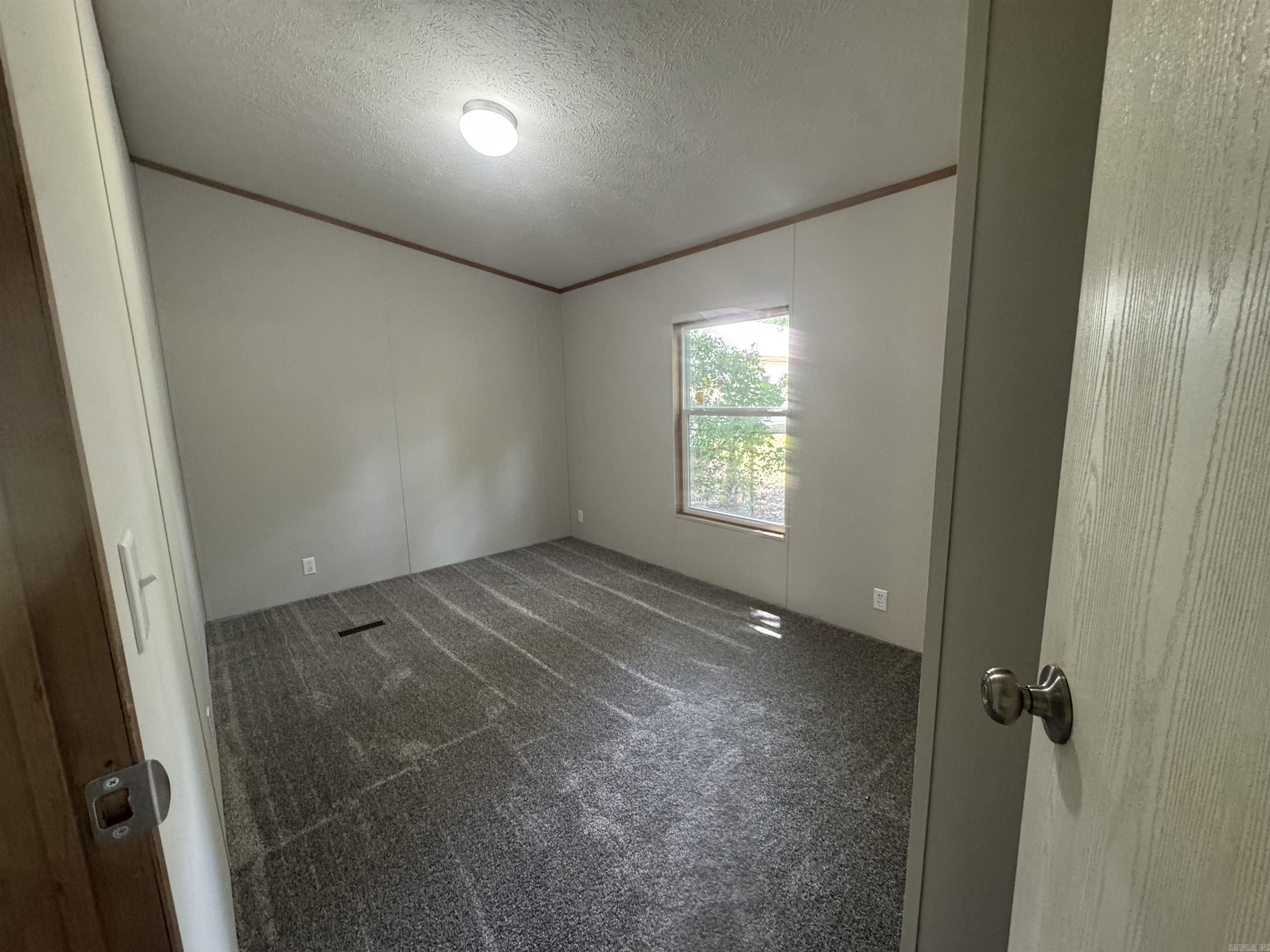 513 Jefferson Street Property Photo 14
