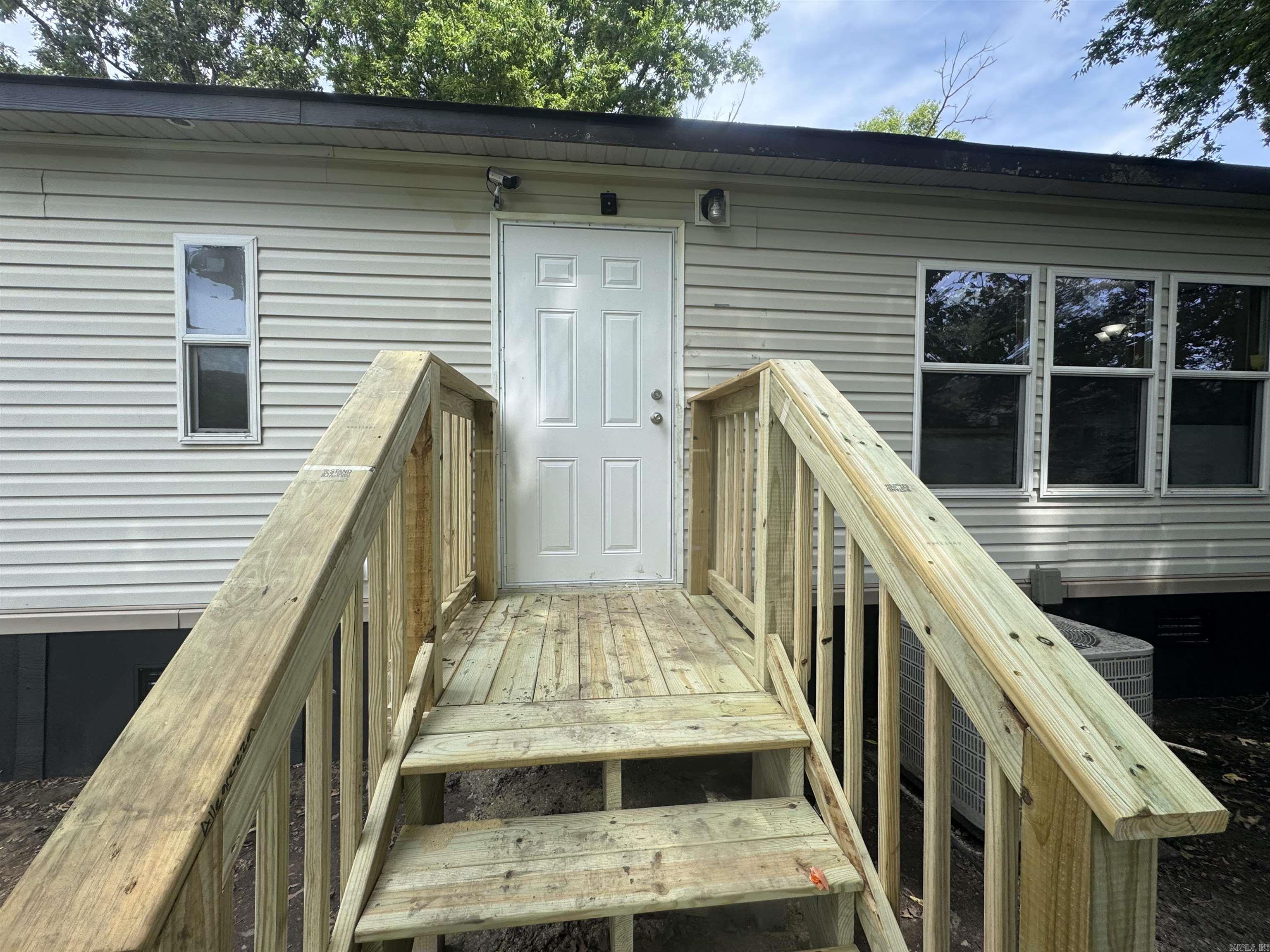 513 Jefferson Street Property Photo 19