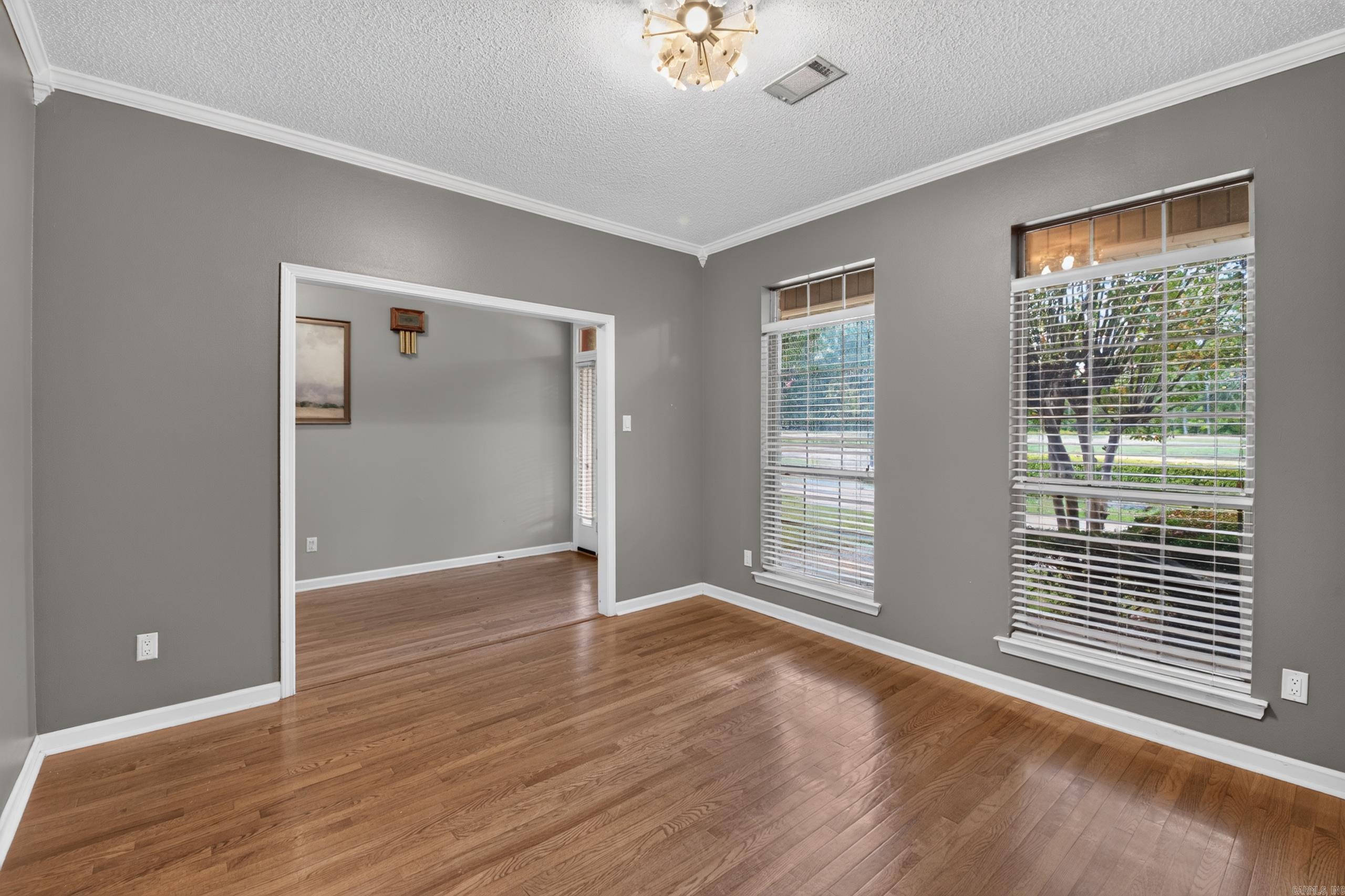 1705 N Lincoln Property Photo 19
