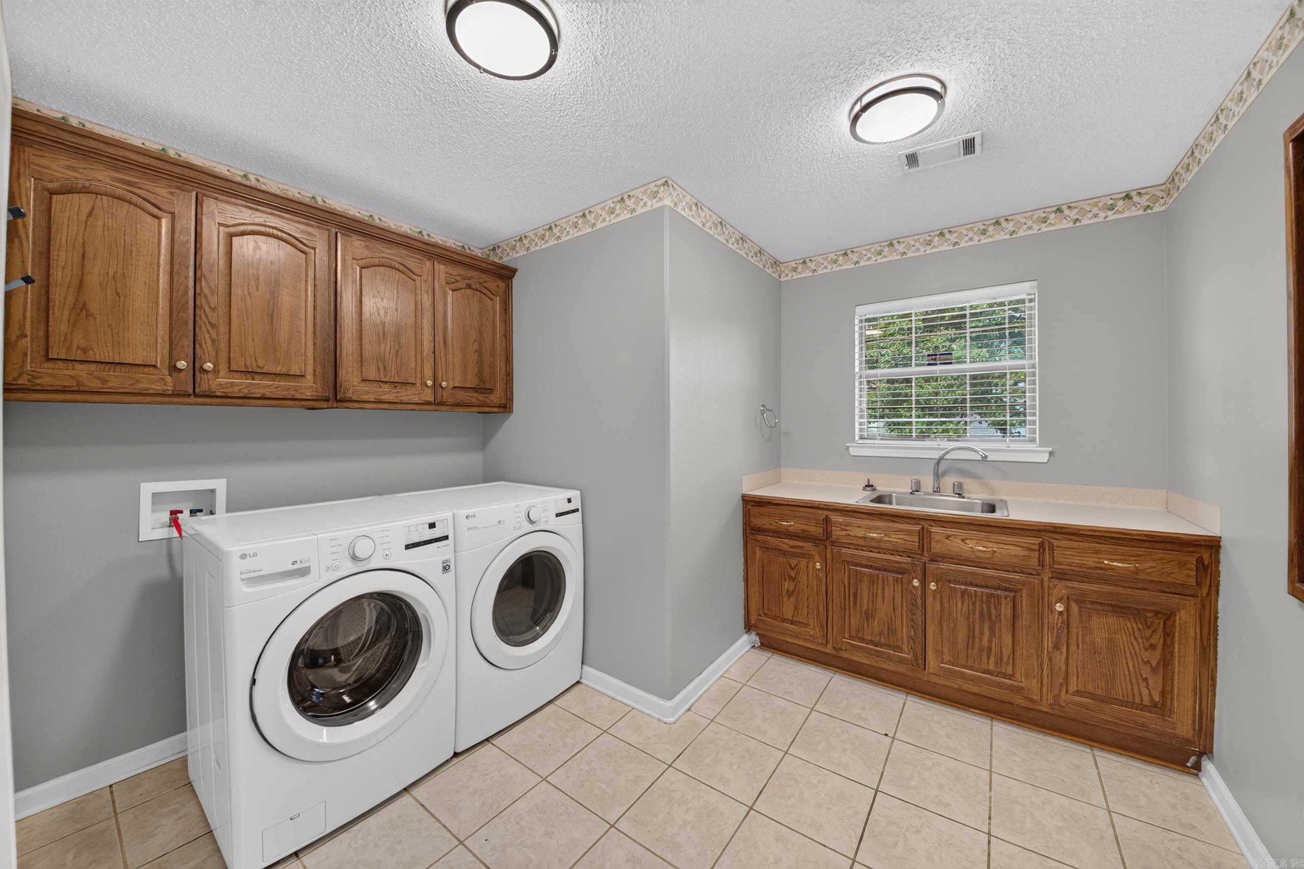 1705 N Lincoln Property Photo 21
