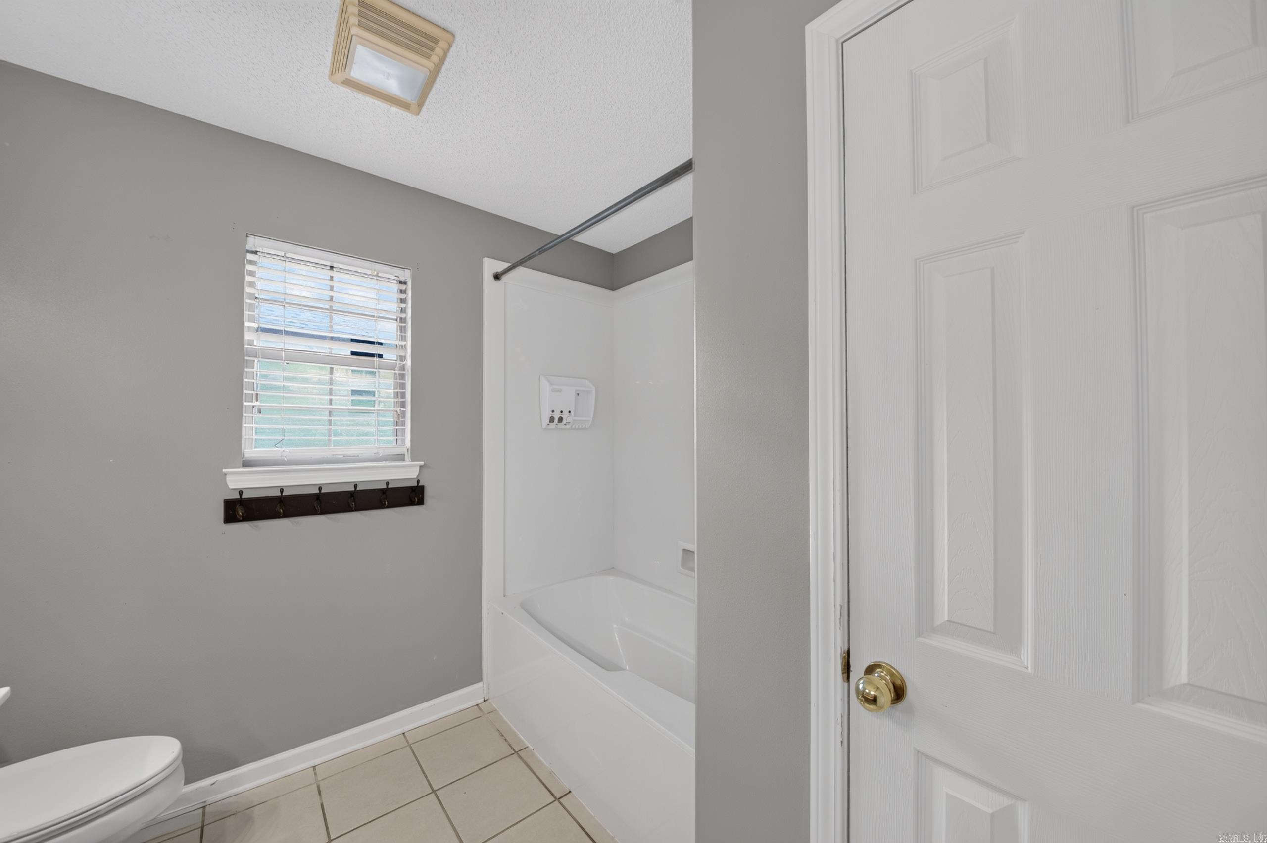 1705 N Lincoln Property Photo 37