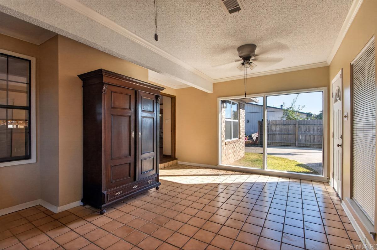 27 Sunset Loop Property Photo 10