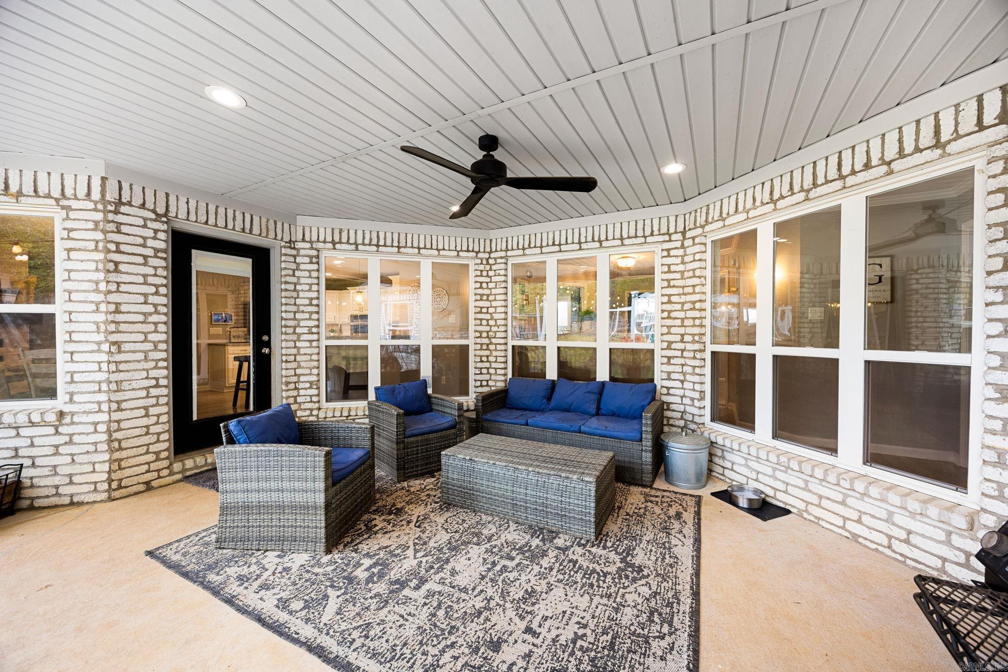 17 Brandon Court Property Photo 40