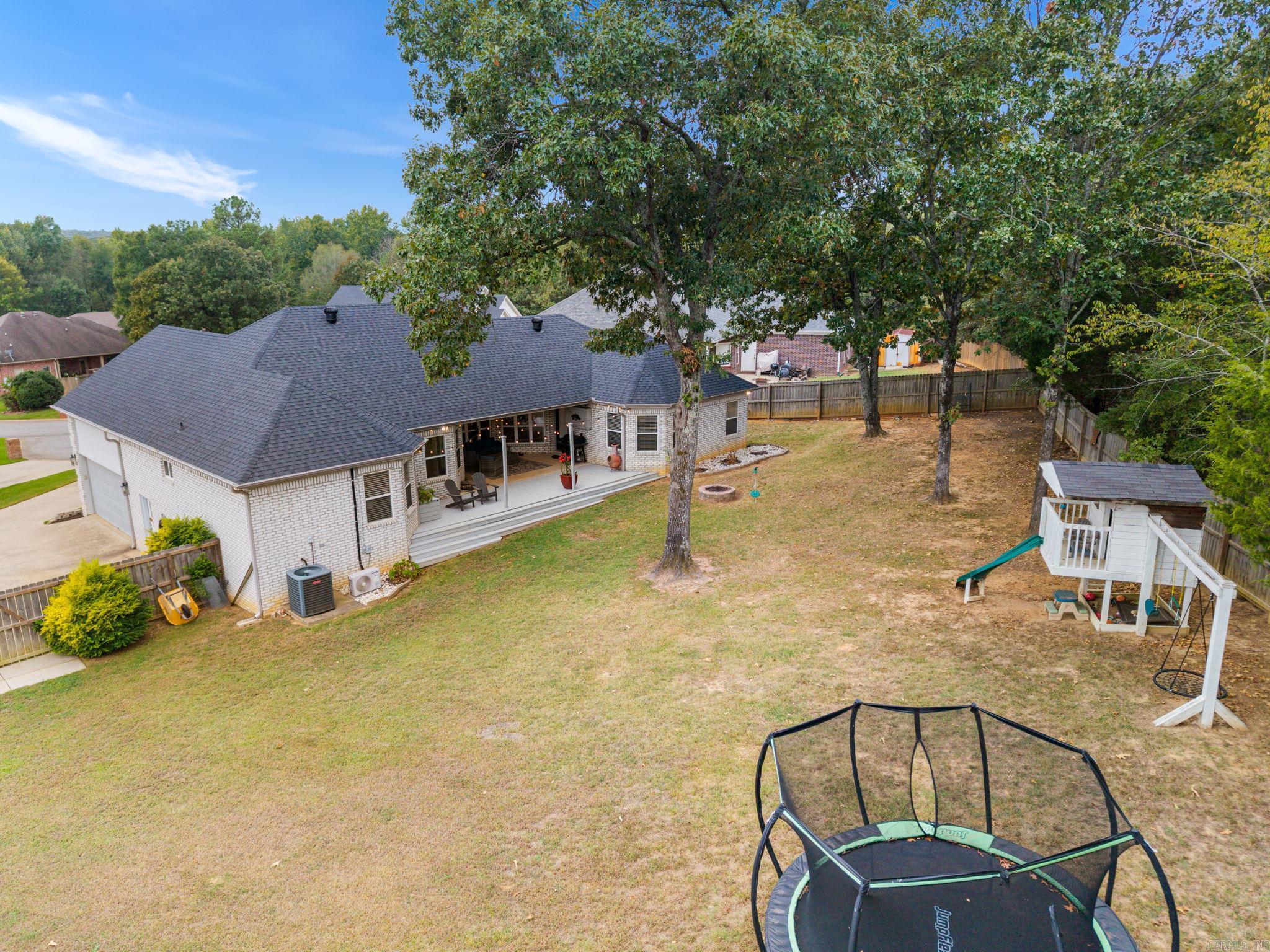 17 Brandon Court Property Photo 43