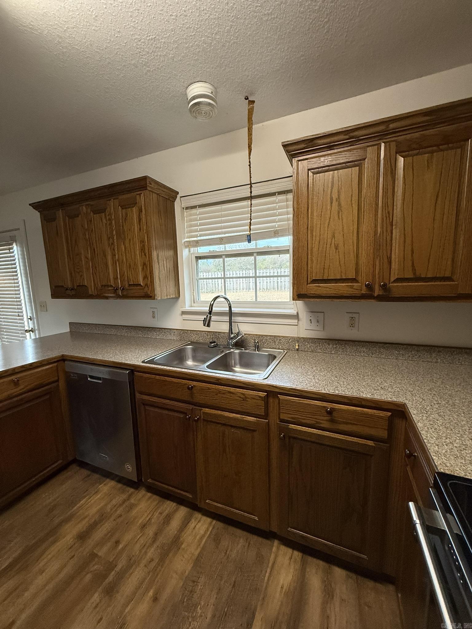 106 Short Drive Property Photo 13