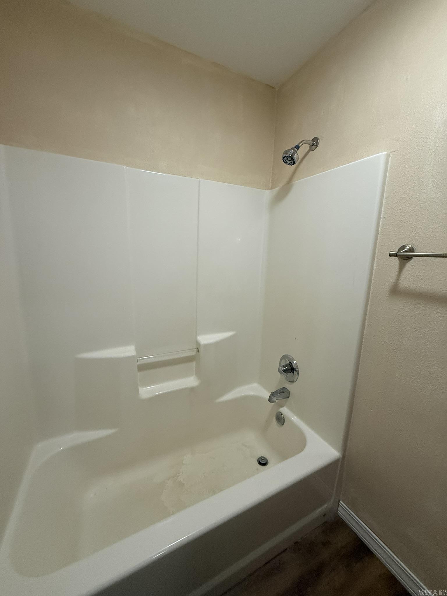 106 Short Drive Property Photo 22