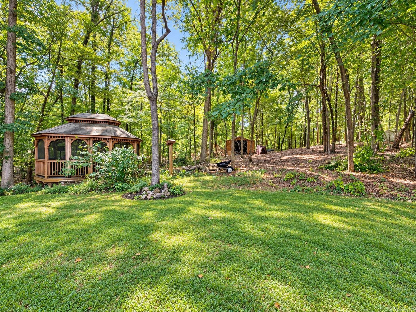 2401 Northridge Drive Property Photo 2