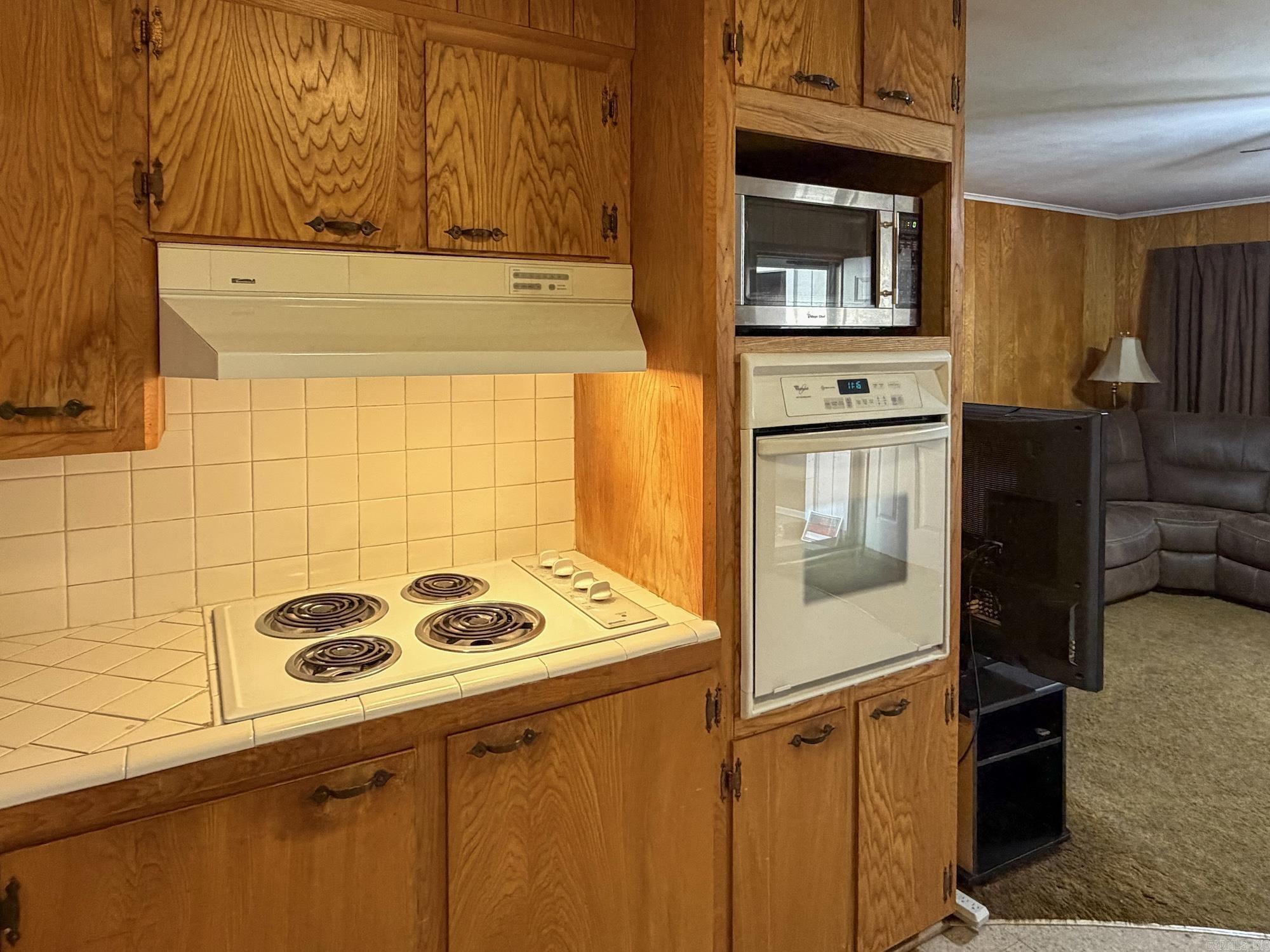 2025 Fm 2148 Property Photo 5