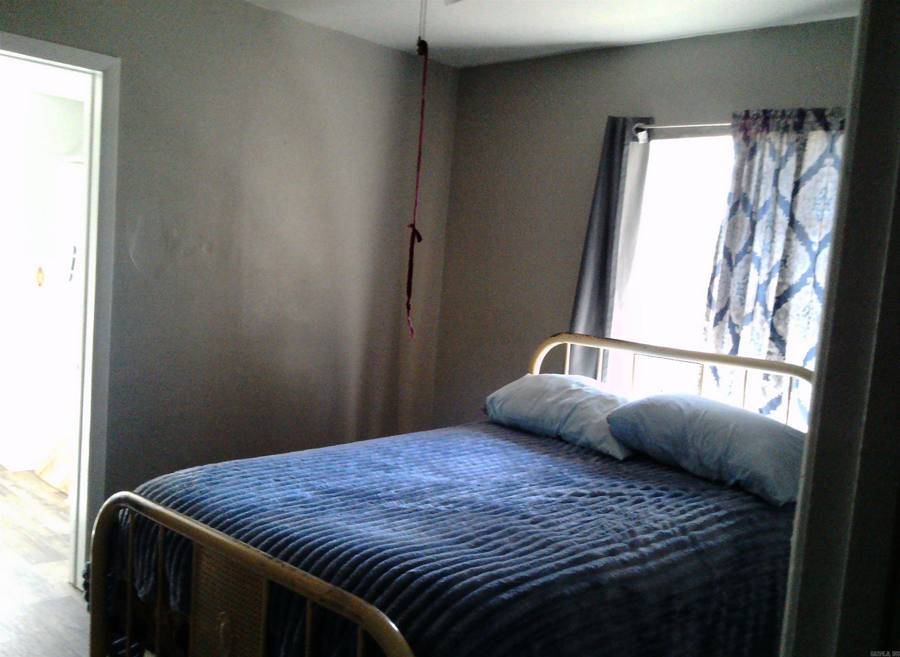 1410 Amsterdam Property Photo 7