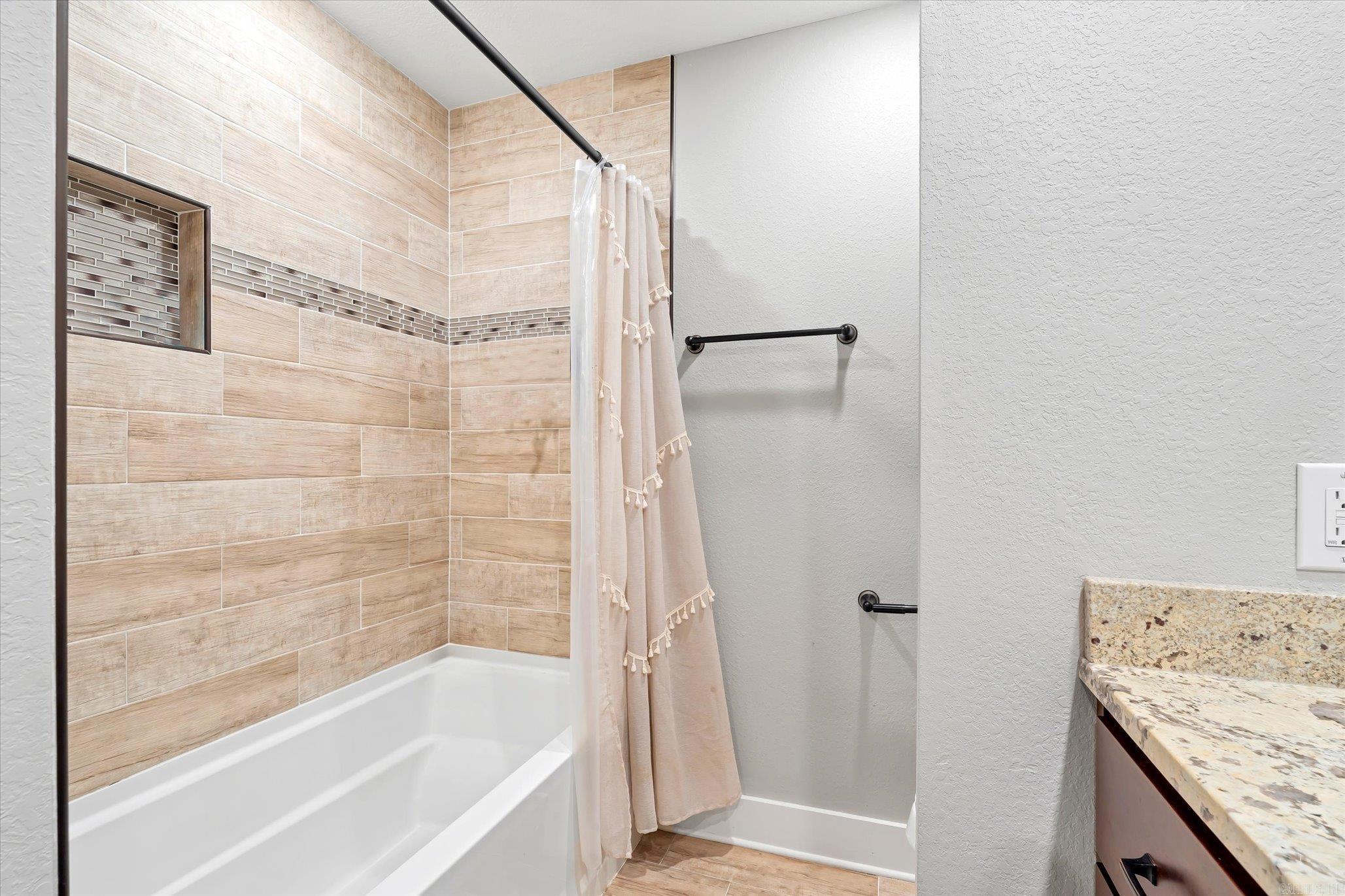 113 Redwood Street Property Photo 22