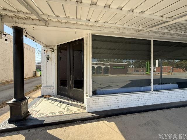 115 N Court St Property Photo 4