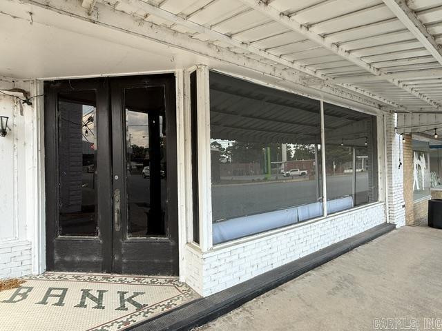 115 N Court St Property Photo 5