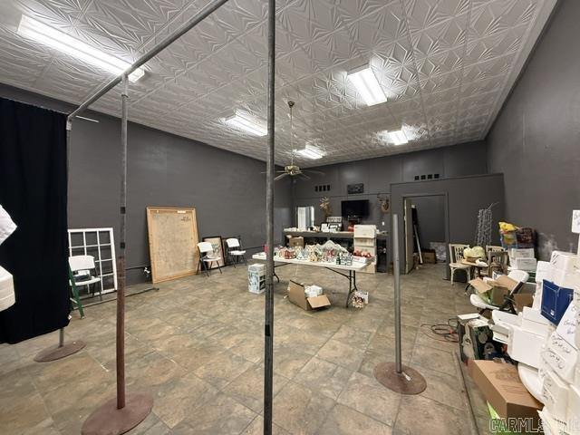 115 N Court St Property Photo 17