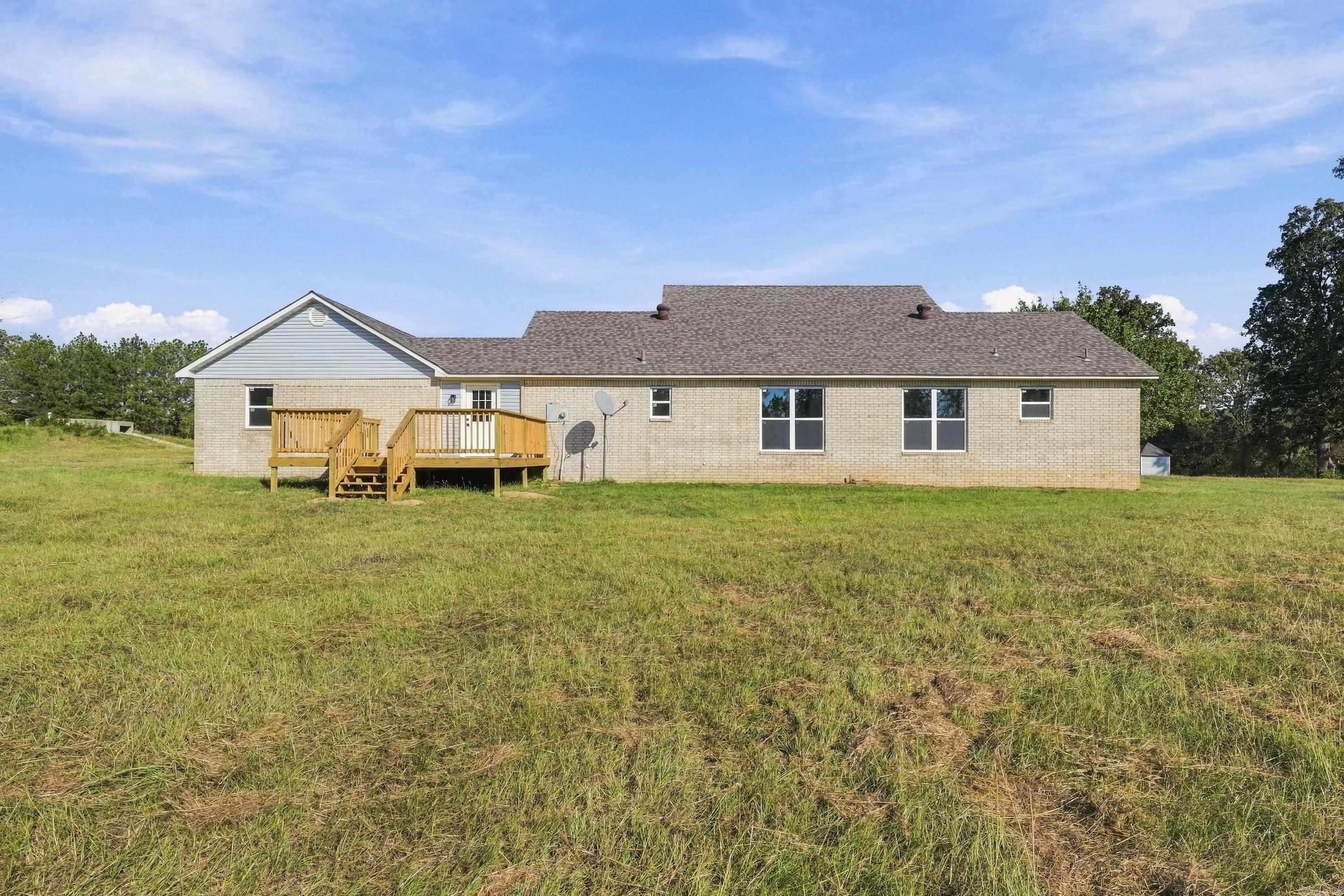 288 R G Davis Road Property Photo 38