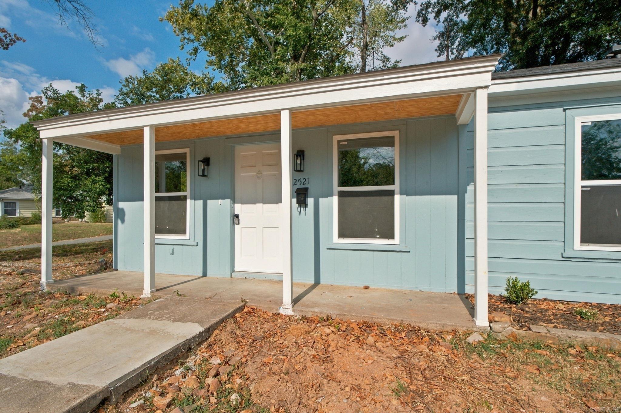 2521 Blackwood Road Property Photo 2