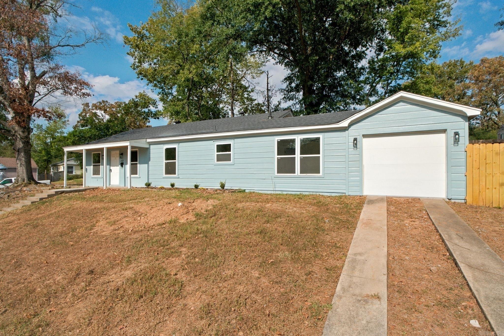 2521 Blackwood Road Property Photo 4