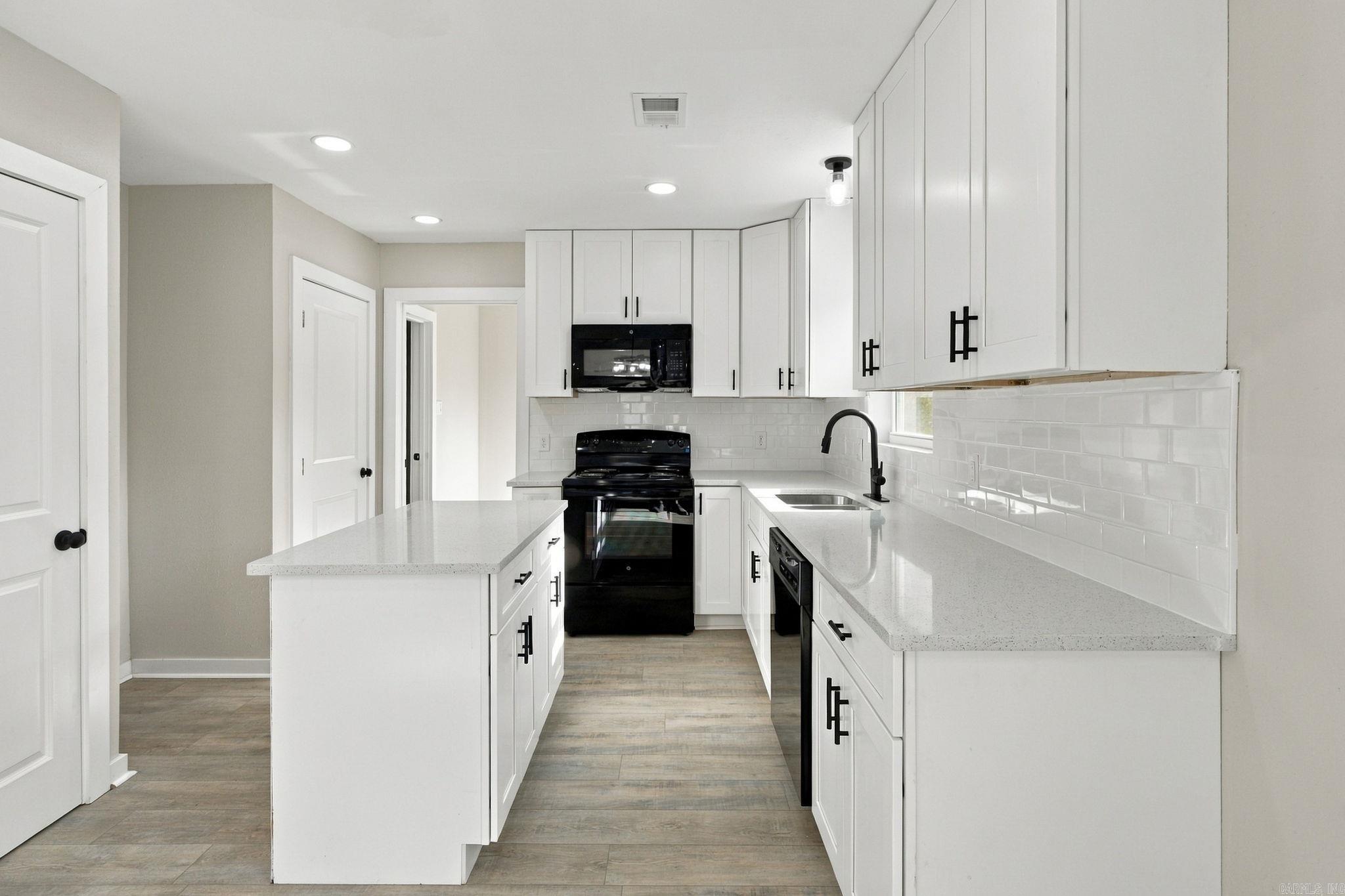 2521 Blackwood Road Property Photo 13