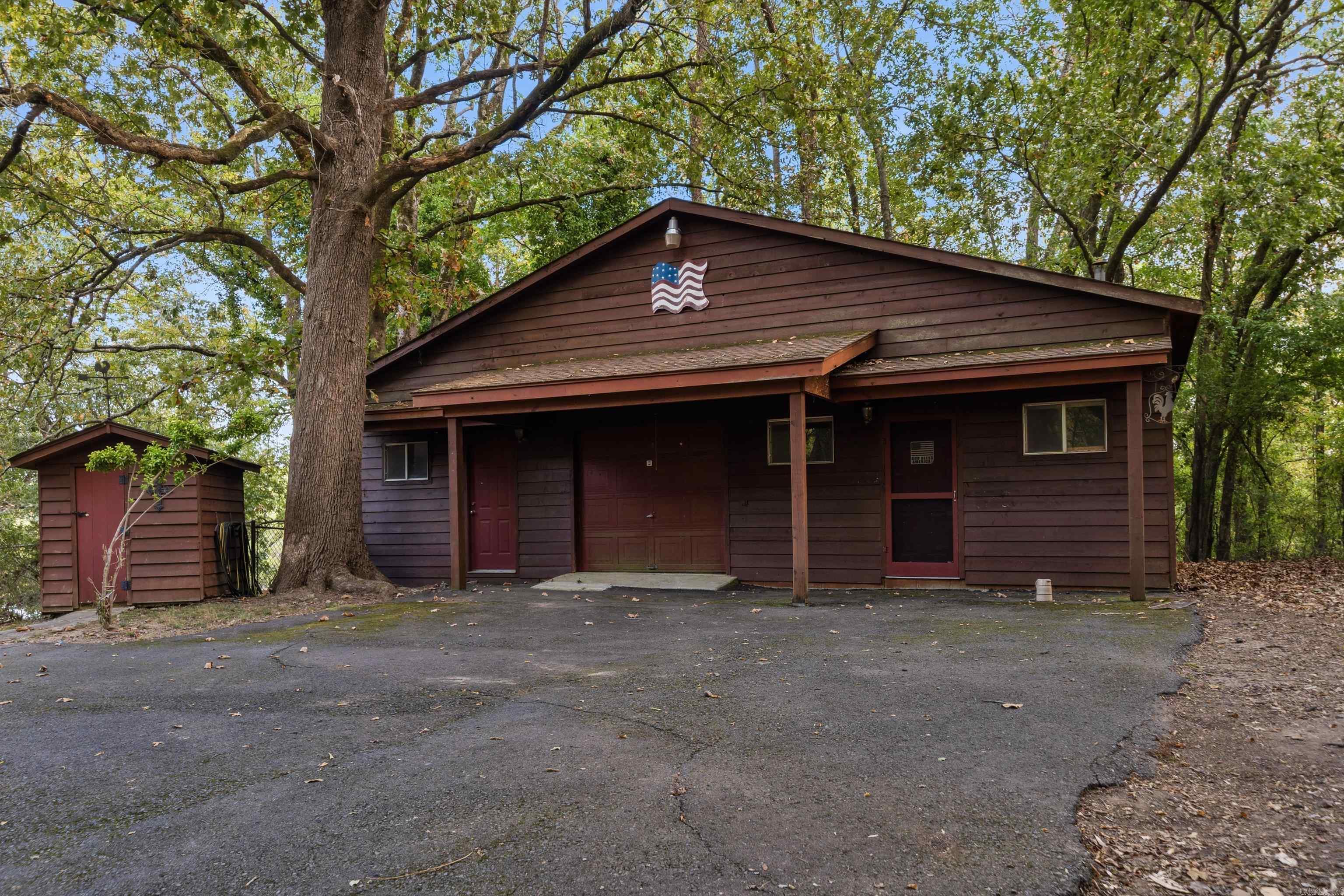2648 Shady Grove Road Property Photo 16