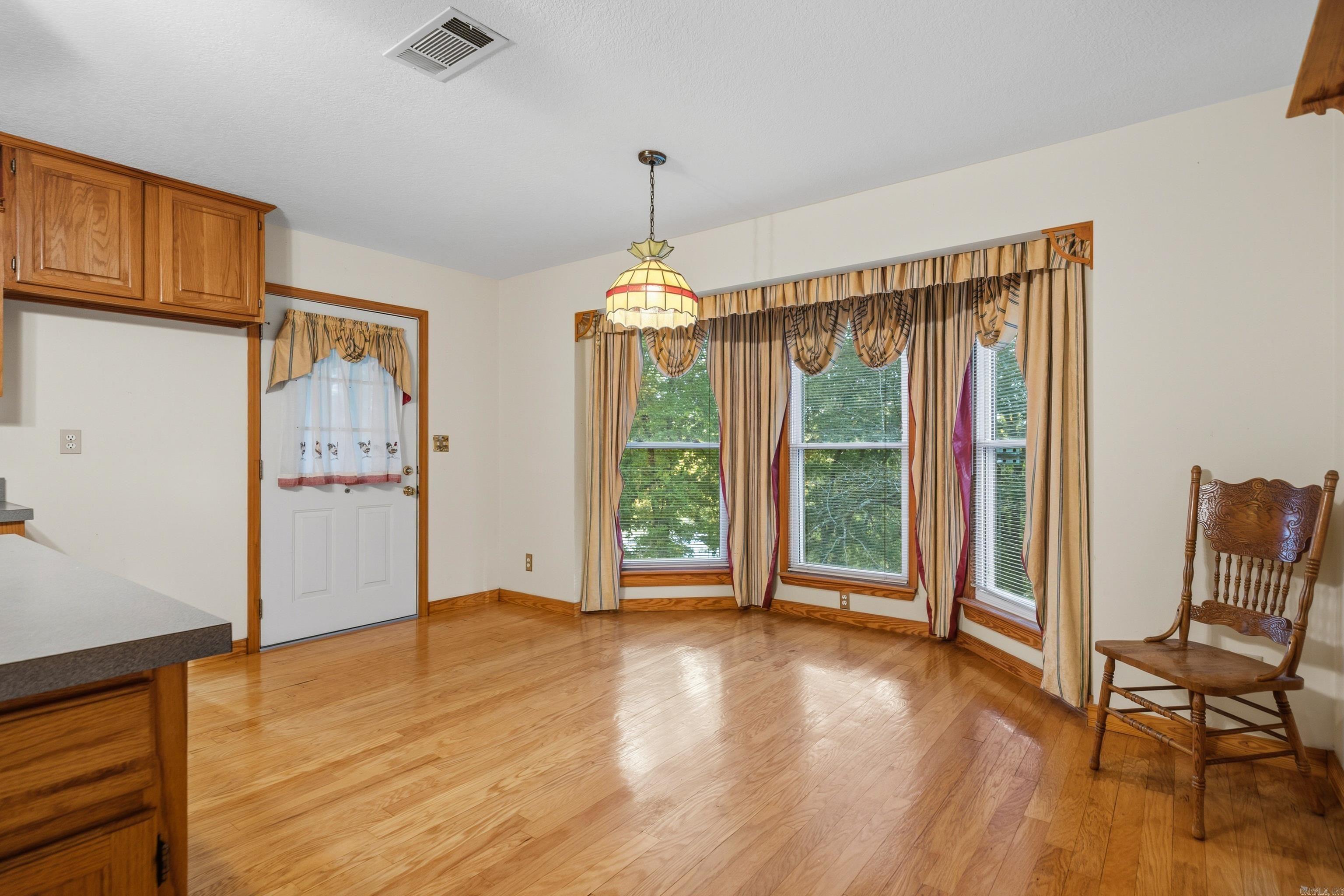 2648 Shady Grove Road Property Photo 26