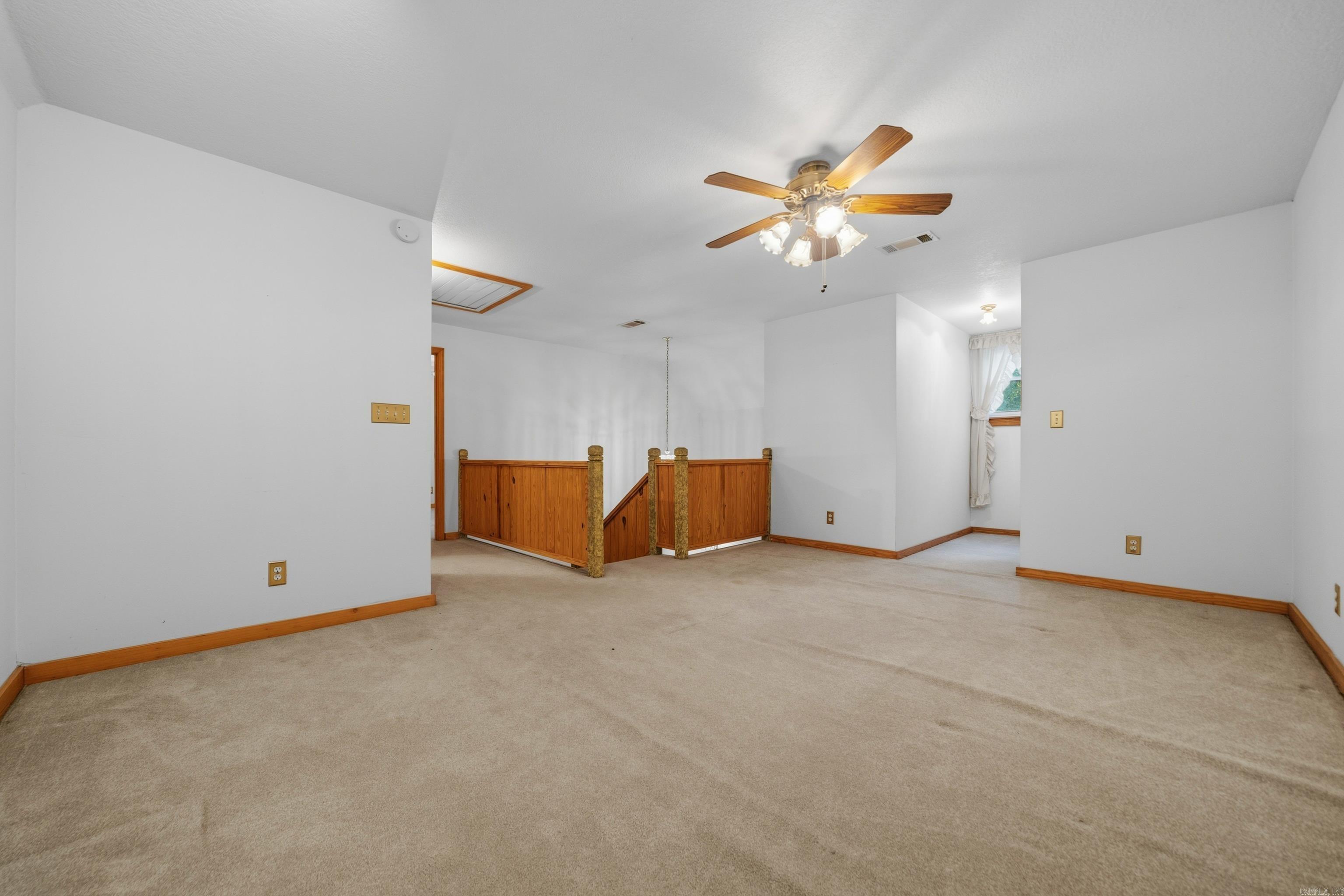 2648 Shady Grove Road Property Photo 32