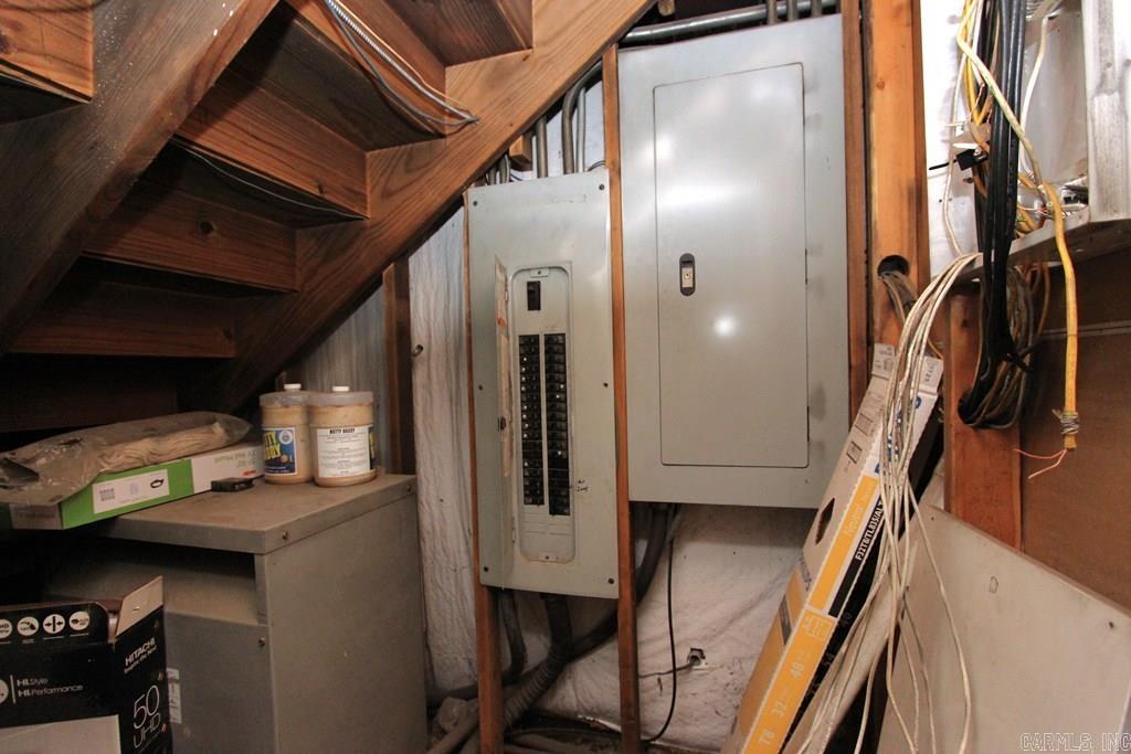 10605 Sibley Hole Rd Property Photo 21